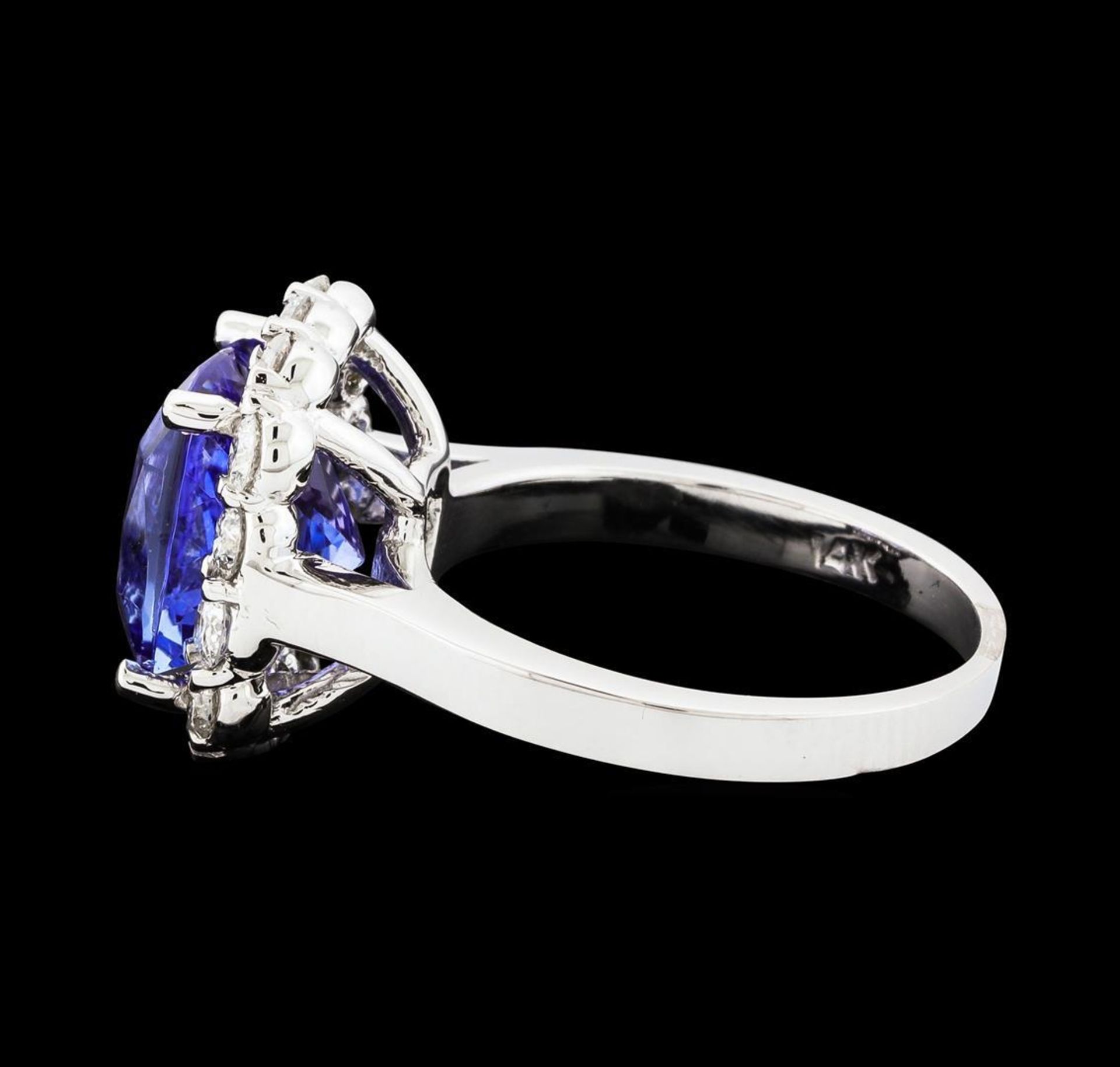 4.96 ctw Tanzanite and Diamond Ring - 14KT White Gold - Image 3 of 5