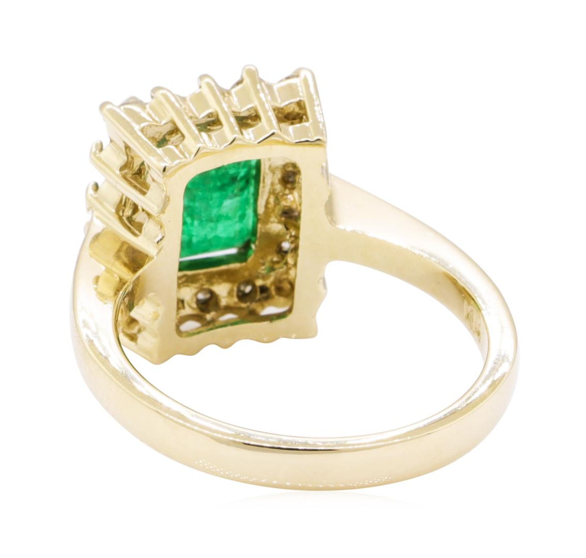 2.90ctw Emerald and Diamond Ring - 14KT Yellow Gold - Image 3 of 5