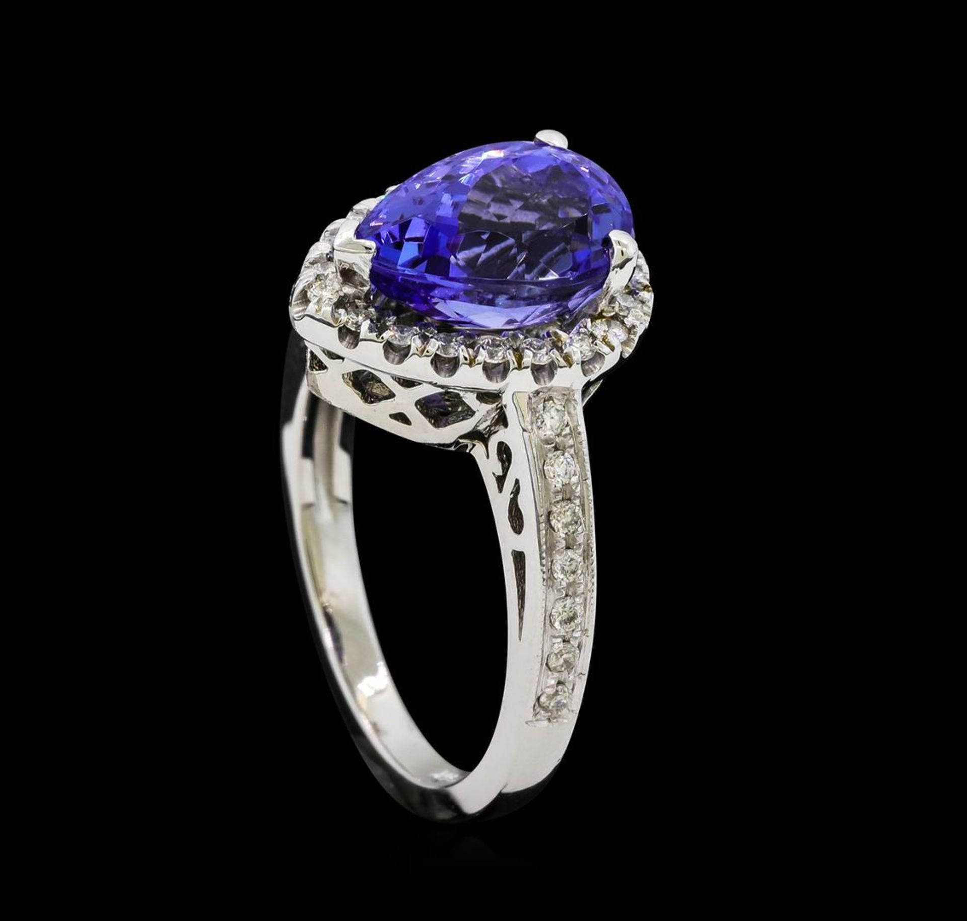 3.50ct Tanzanite and Diamond Ring - 14KT White Gold - Image 4 of 4