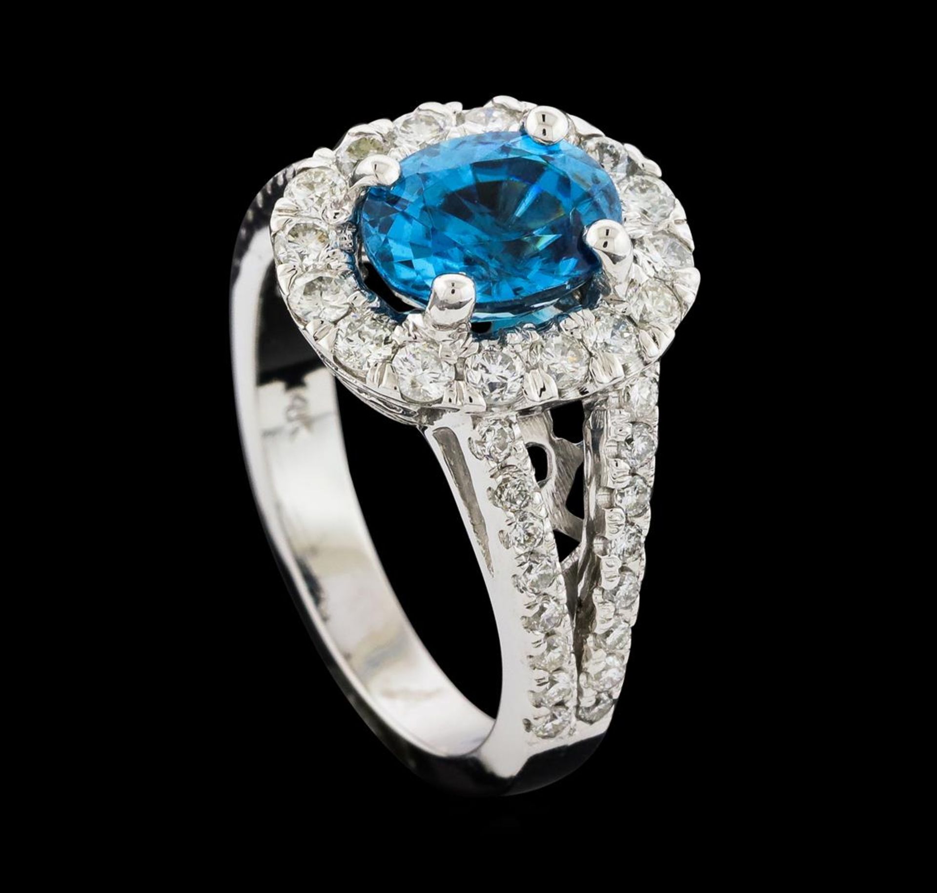 2.81 ctw Blue Zircon and Diamond Ring - 14KT White Gold - Image 4 of 5
