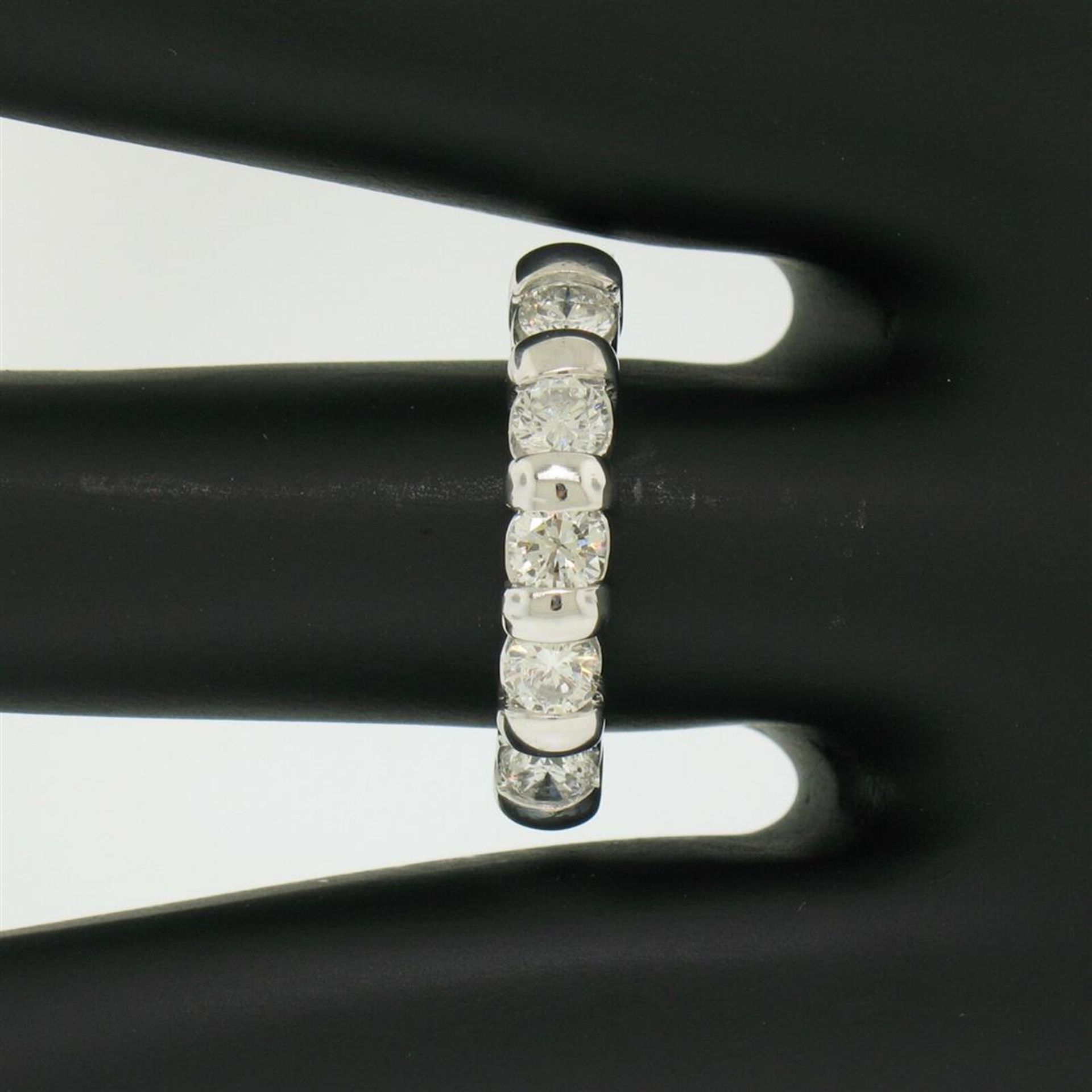NEW 14k White Gold FINE .80ctw Bar Set Round Brilliant Diamond Wedding Band Ring - Image 2 of 9