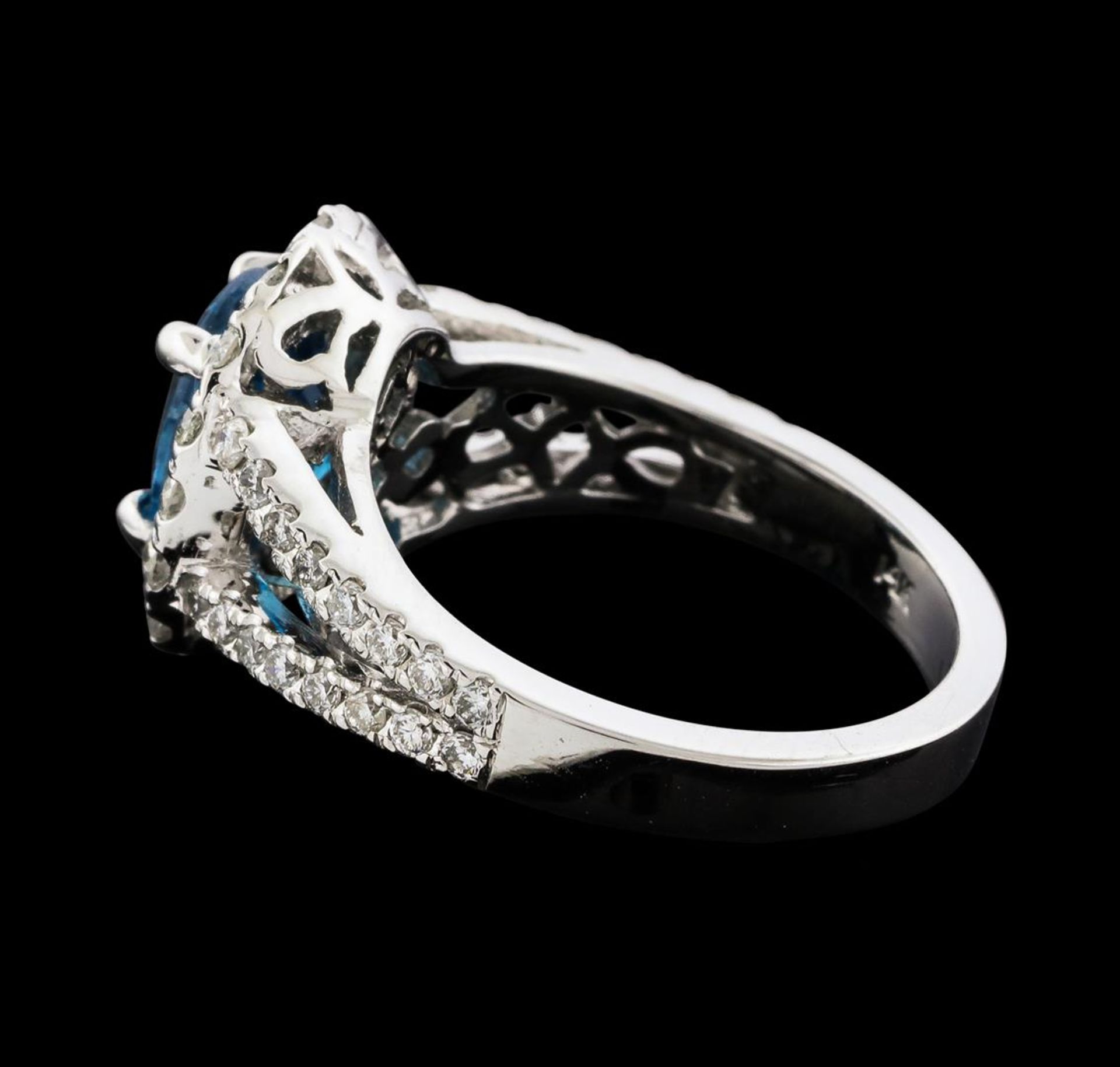 2.81 ctw Blue Zircon and Diamond Ring - 14KT White Gold - Image 3 of 5