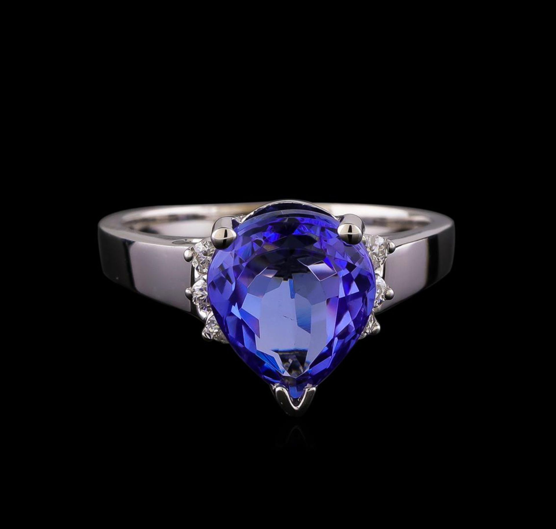 3.86 ctw Tanzanite and Diamond Ring - 14KT White Gold - Image 2 of 4