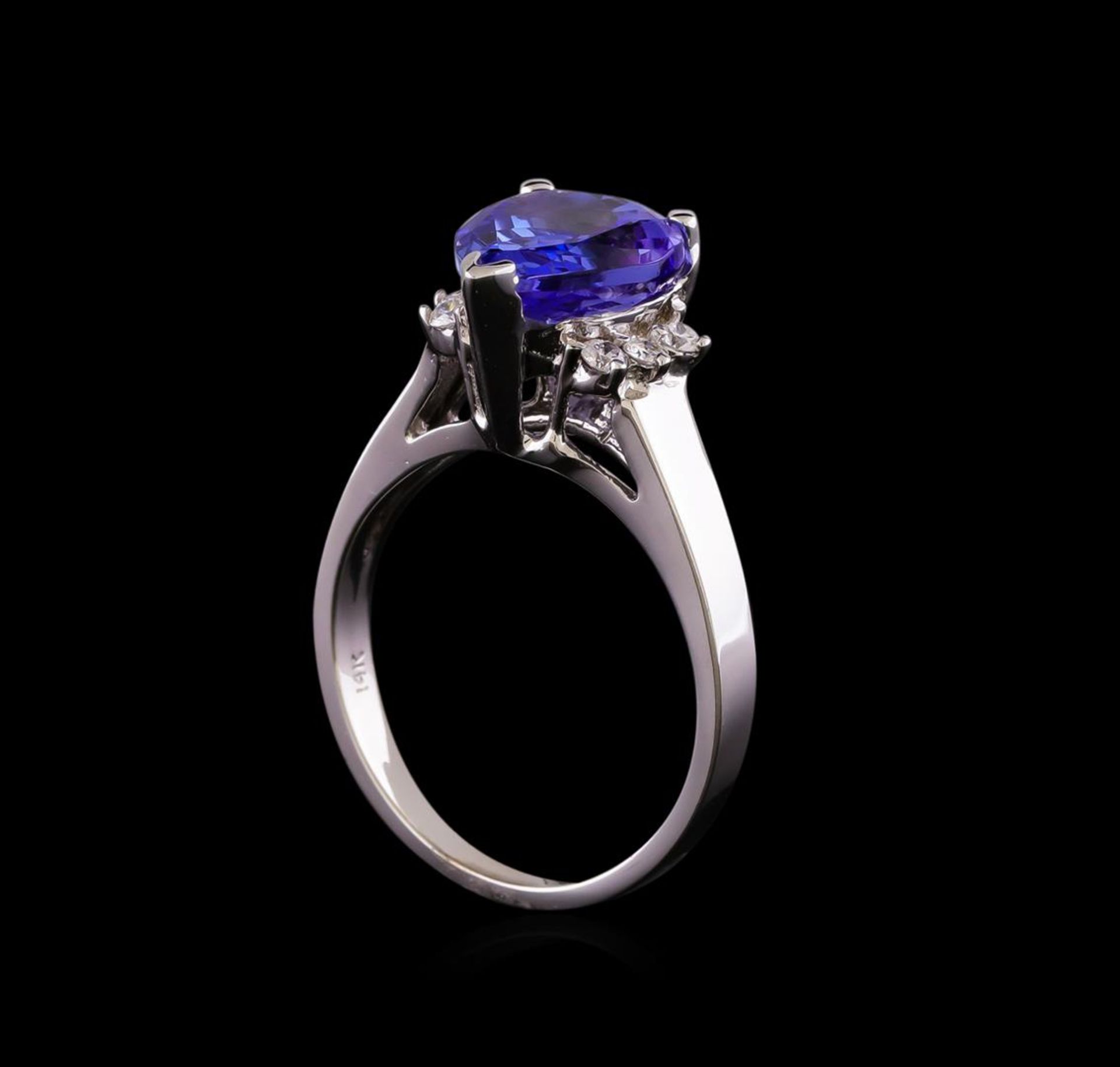 3.86 ctw Tanzanite and Diamond Ring - 14KT White Gold - Image 4 of 4