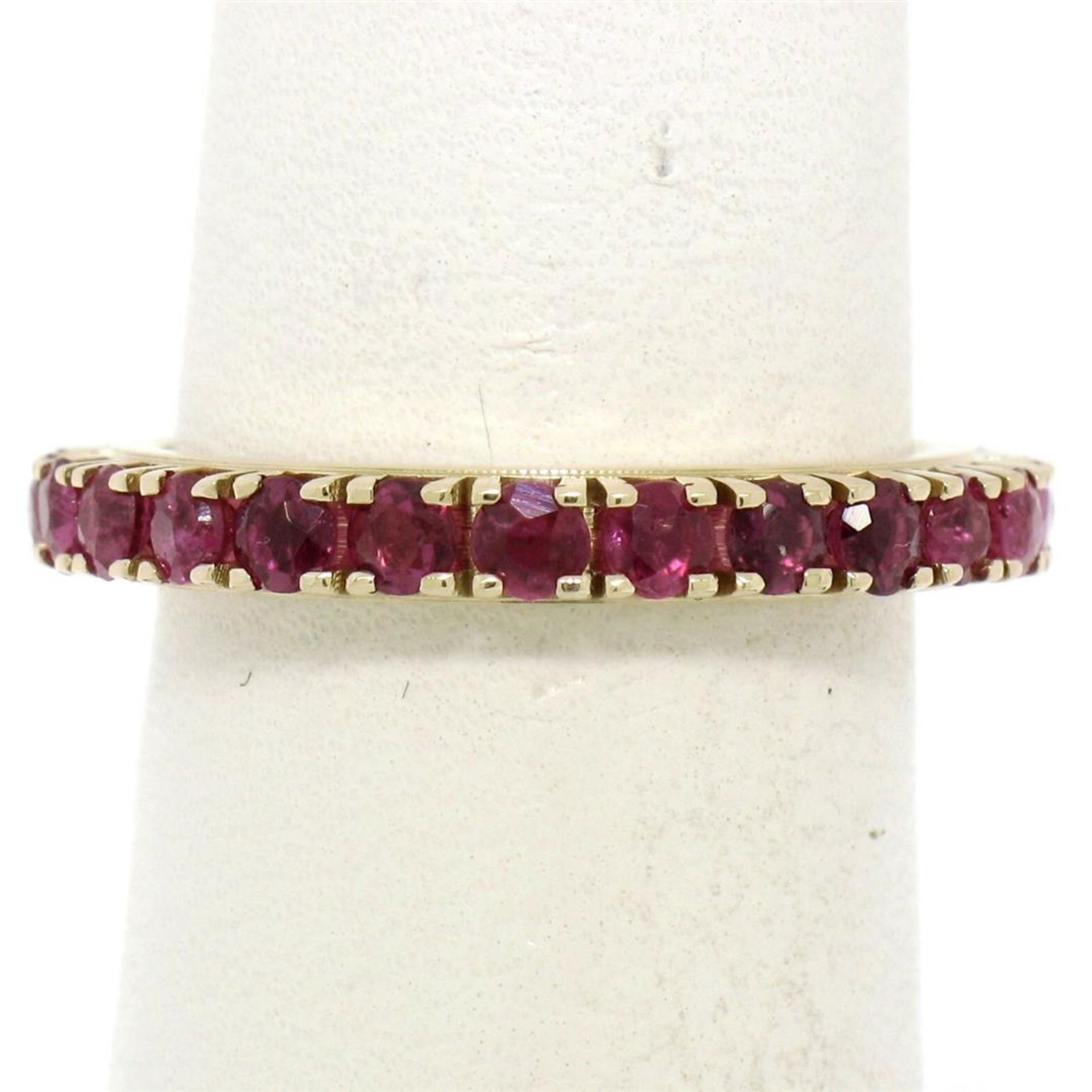 14K Yellow Gold 2.75ctw 25 Prong Set Blood Red Ruby Eternity Band Ring - Image 3 of 7