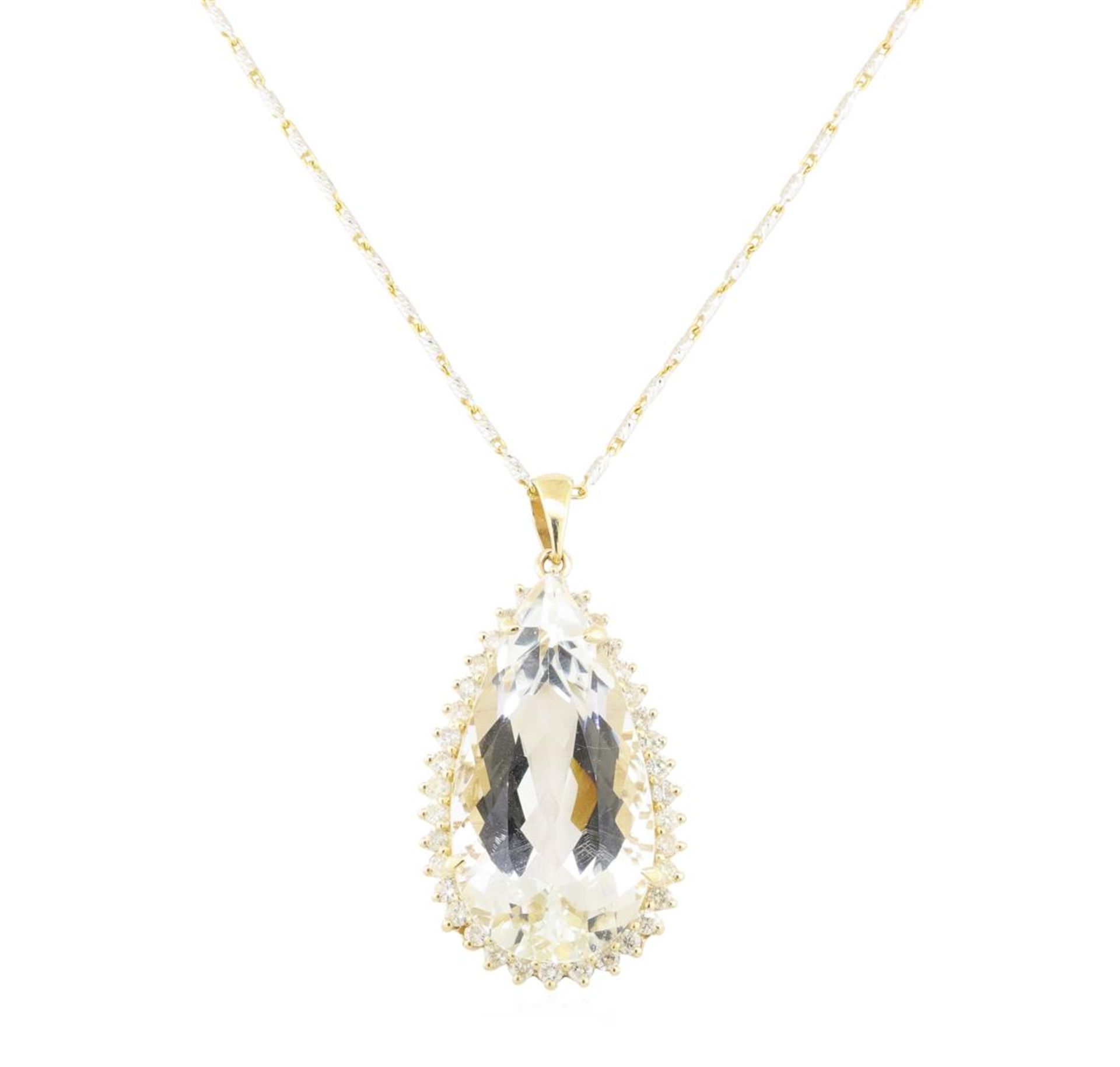 24.03ct Aquamarine and Diamond Pendant With Chain - 14KT Yellow Gold - Image 2 of 3