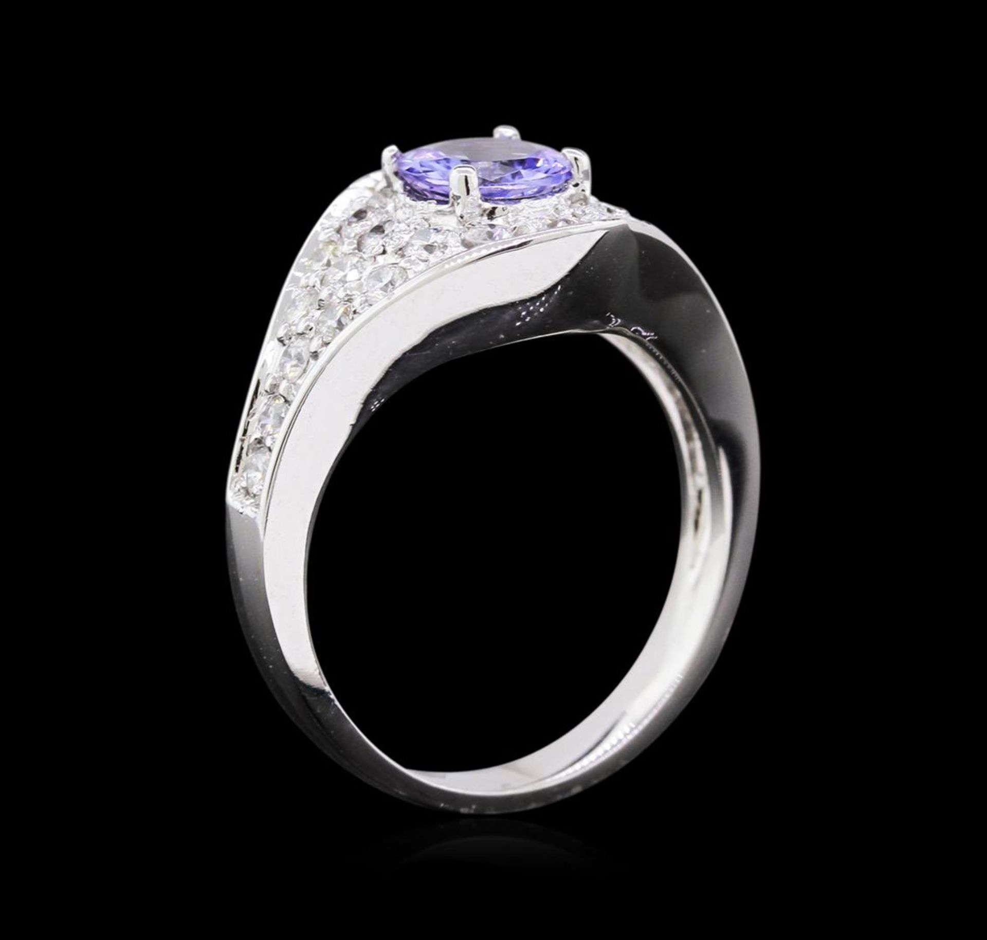 0.90 ctw Tanzanite and Diamond Ring - 14KT White Gold - Image 3 of 3