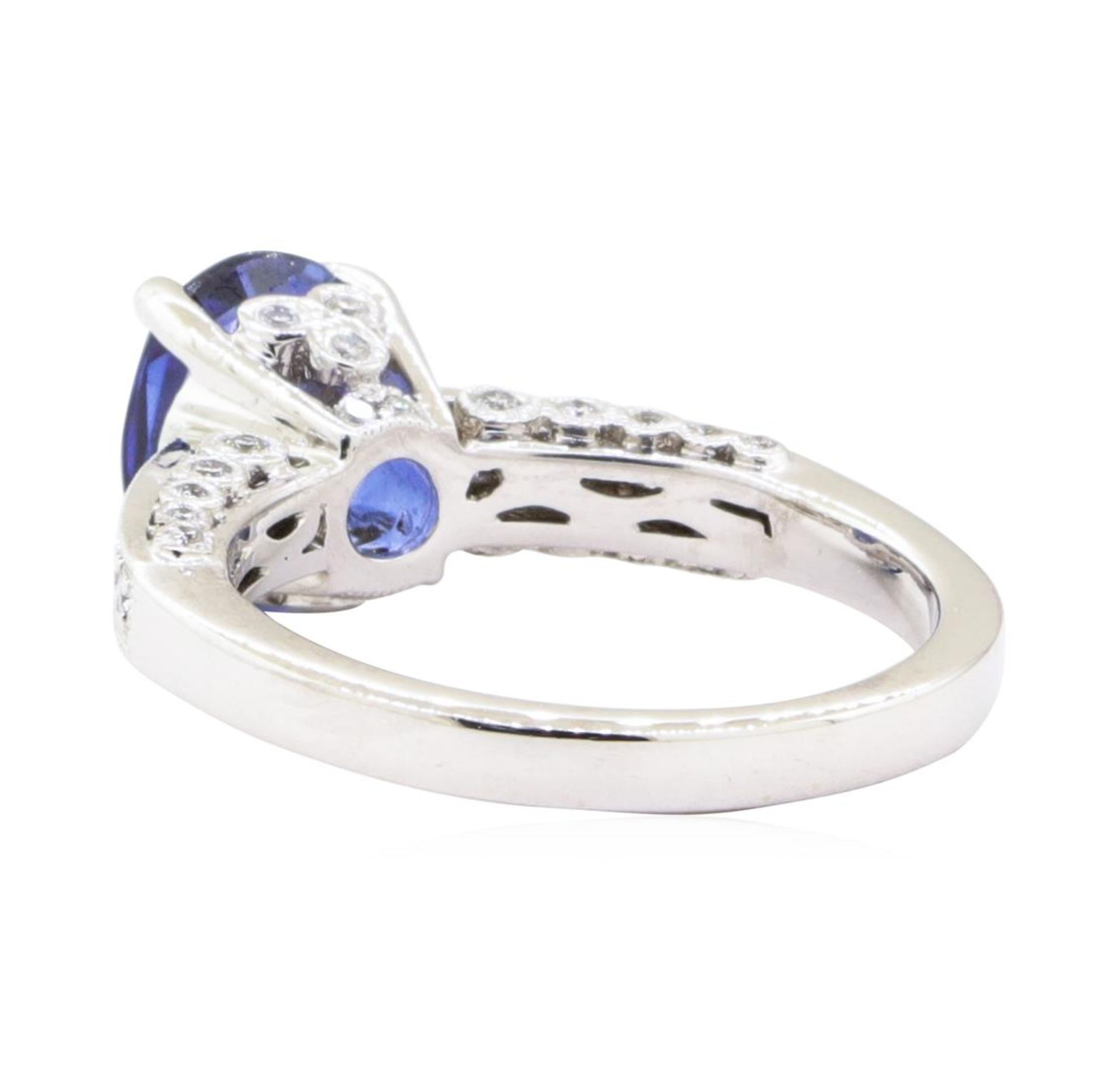 2.16 ctw Sapphire And Diamond Ring - 18KT White Gold - Image 3 of 5