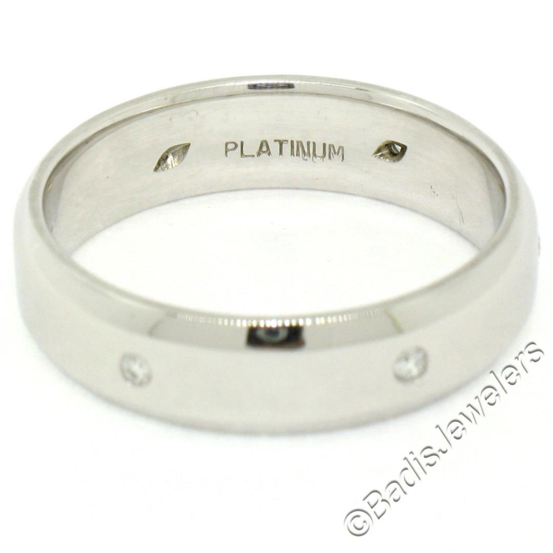 Men's Jeff Cooper Platinum 0.12ctw Round Diamond 5.8mm Beveled Band Ring - Image 5 of 6