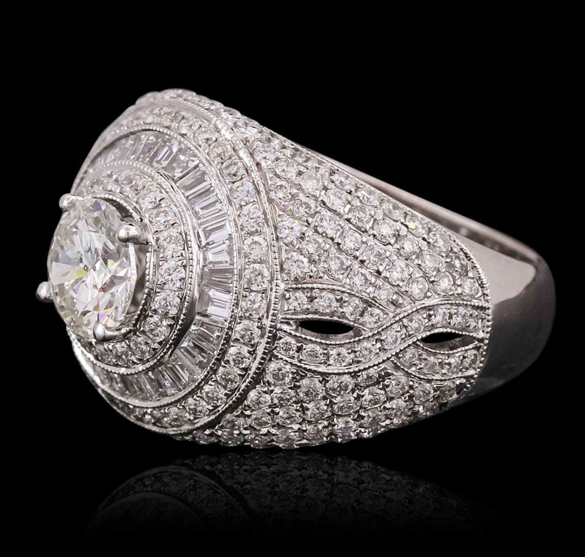 18KT White Gold 2.97 ctw Diamond Ring