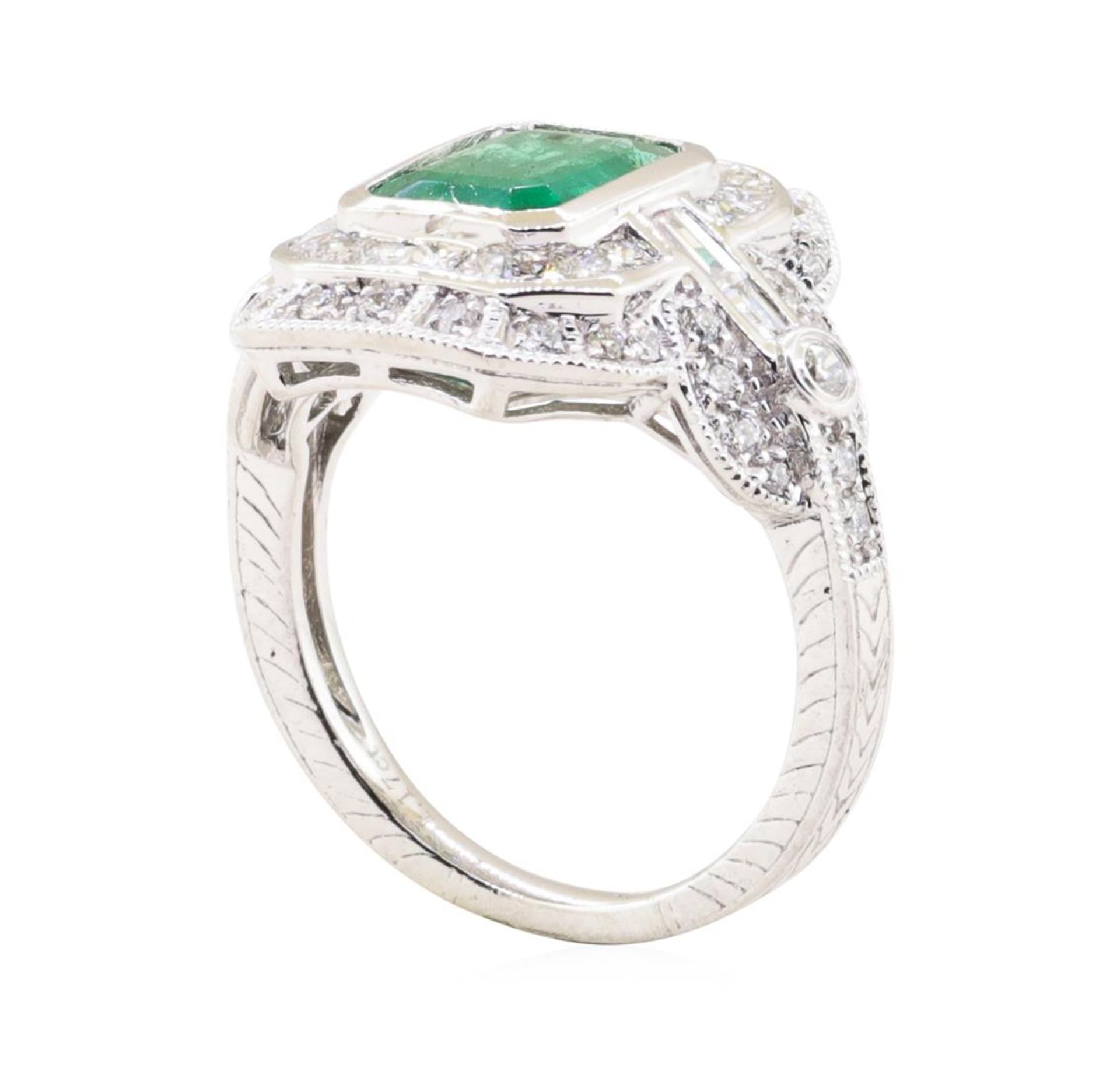 1.94ct Emerald and Diamond Ring - Platinum - Image 3 of 5