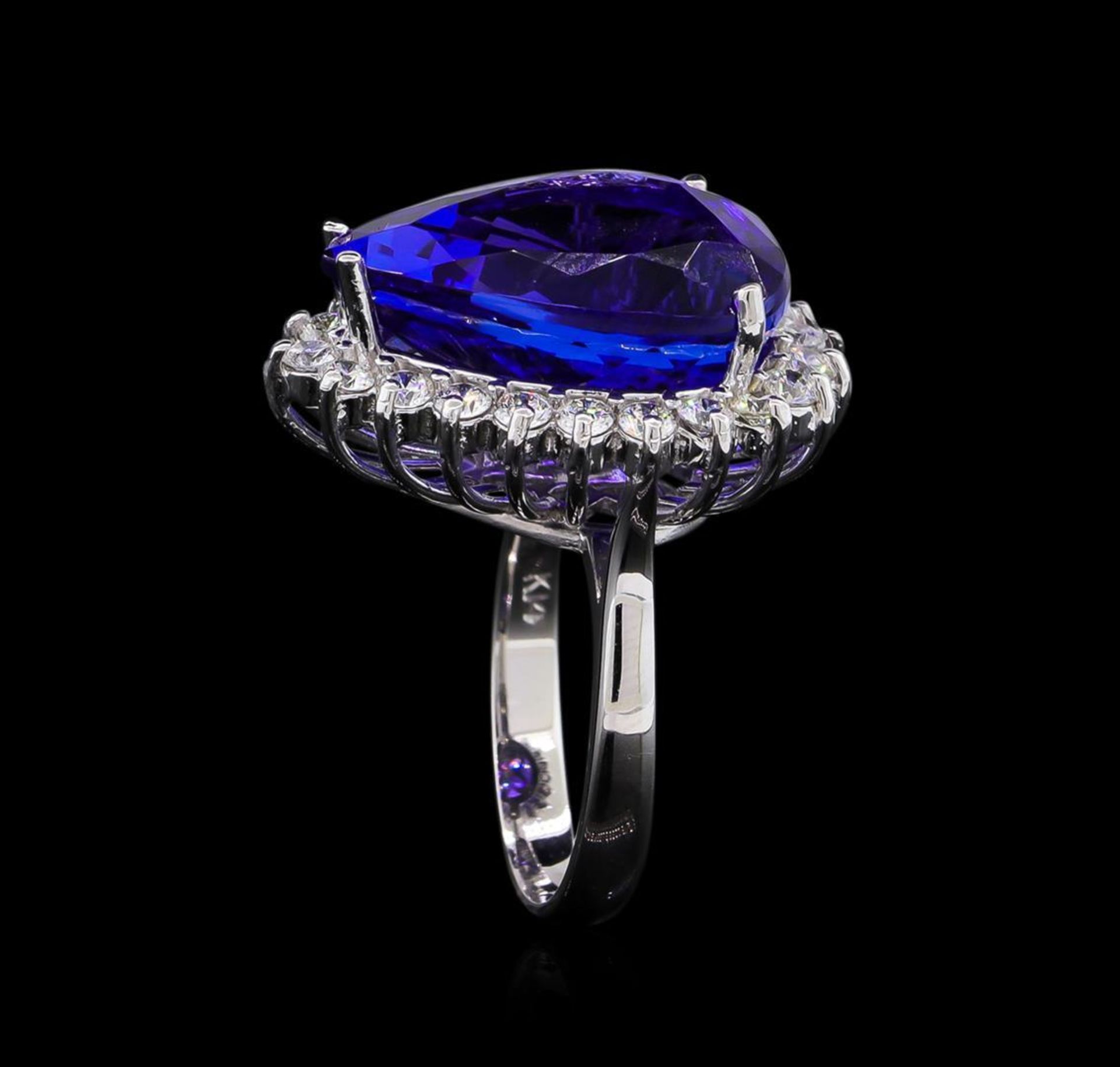 14KT White Gold GIA Certified 16.98 ctw Tanzanite and Diamond Ring - Image 4 of 6