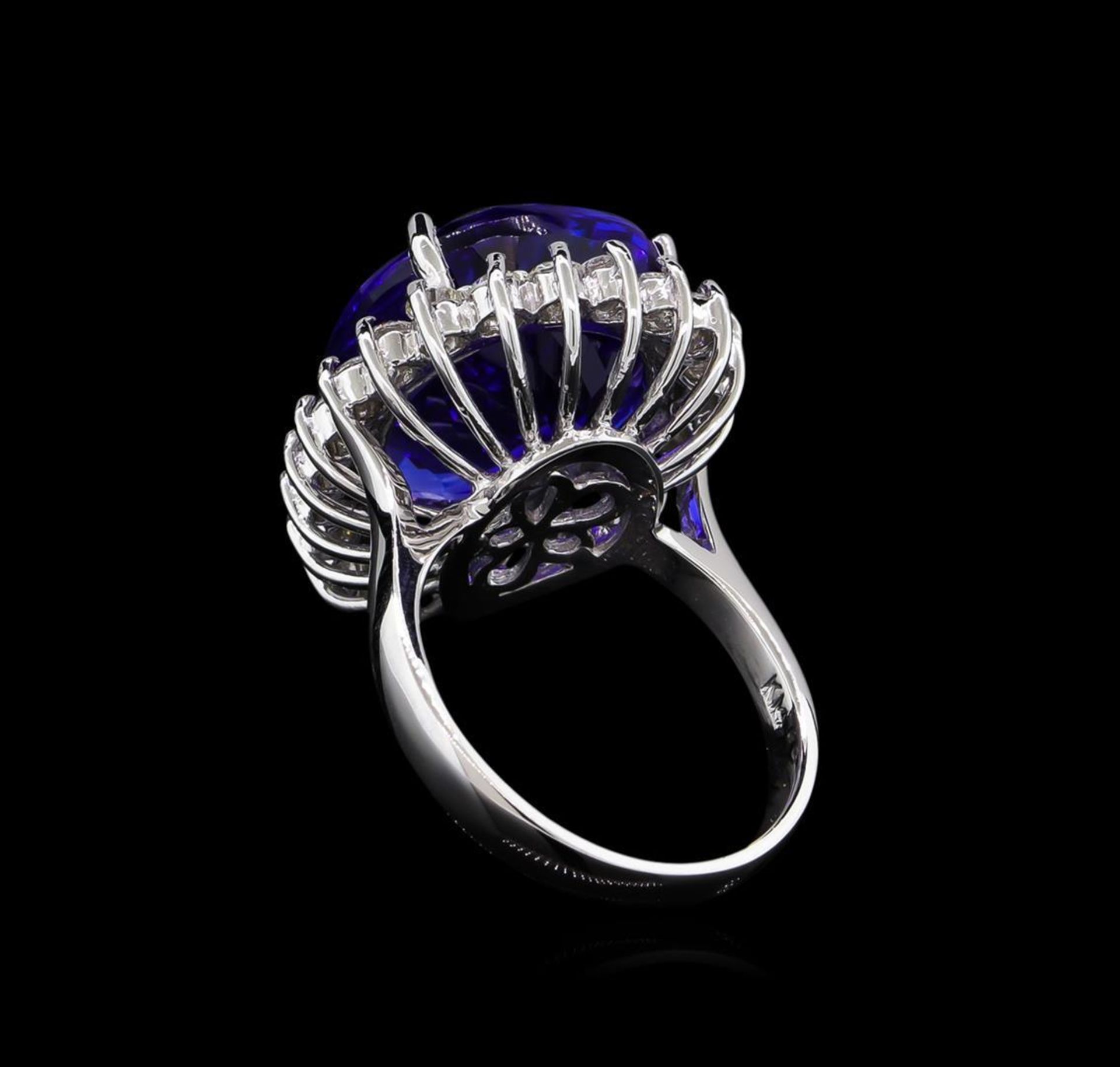 14KT White Gold GIA Certified 16.98 ctw Tanzanite and Diamond Ring - Image 3 of 6