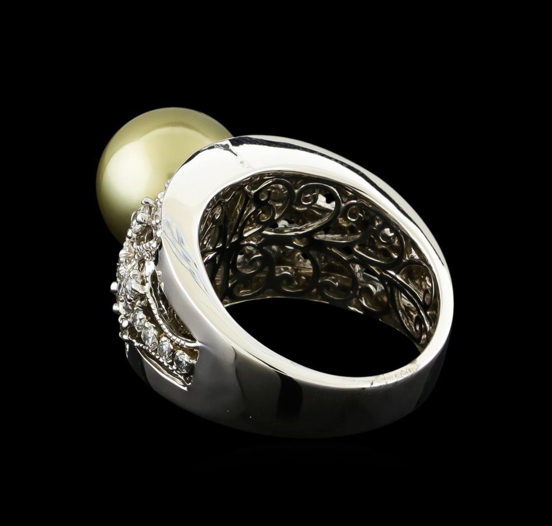 Tahitian Pearl and Diamond Ring - 14KT White Gold - Image 3 of 5