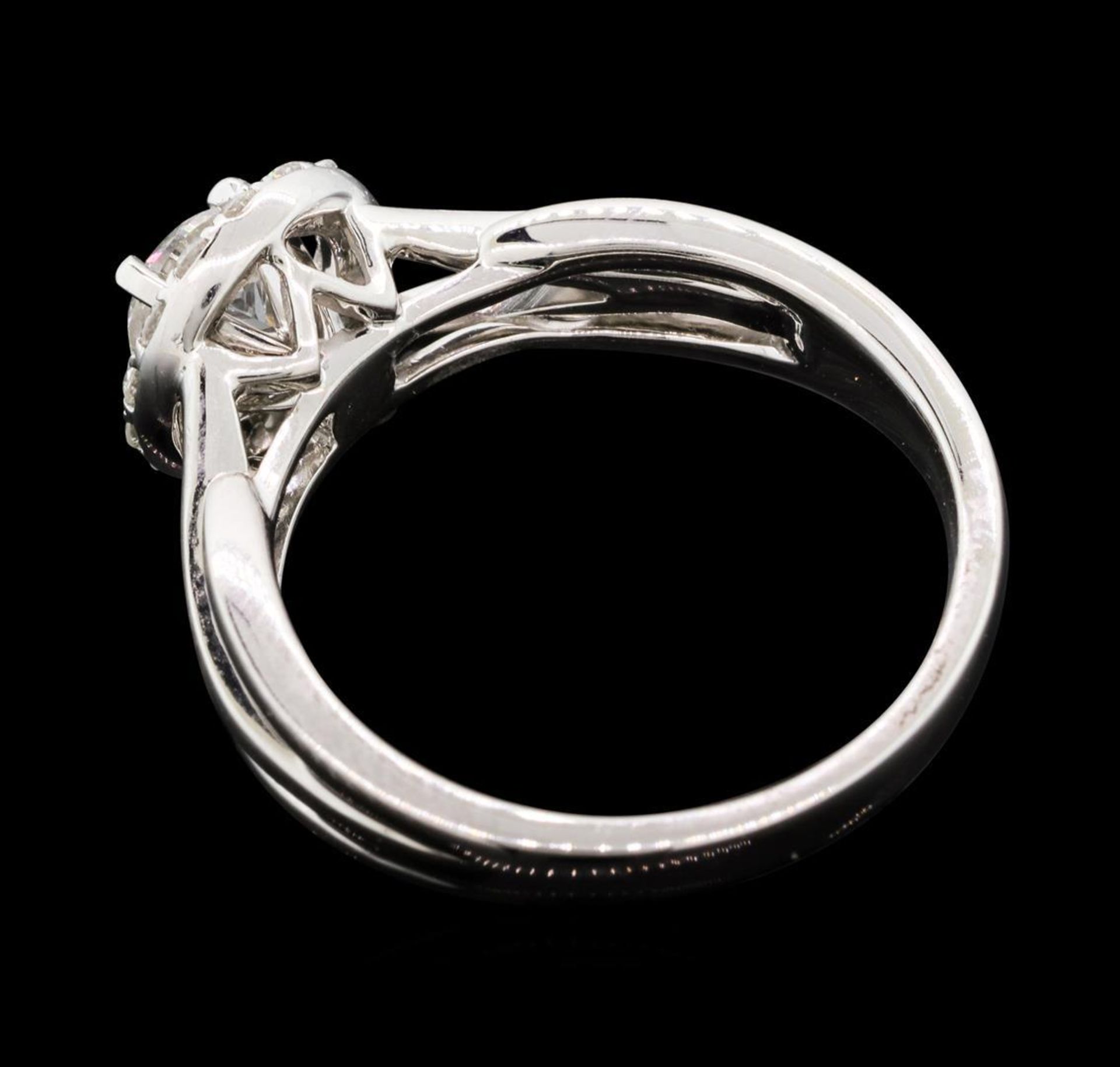 0.74 ctw Diamond Ring - 14KT White Gold - Image 3 of 5
