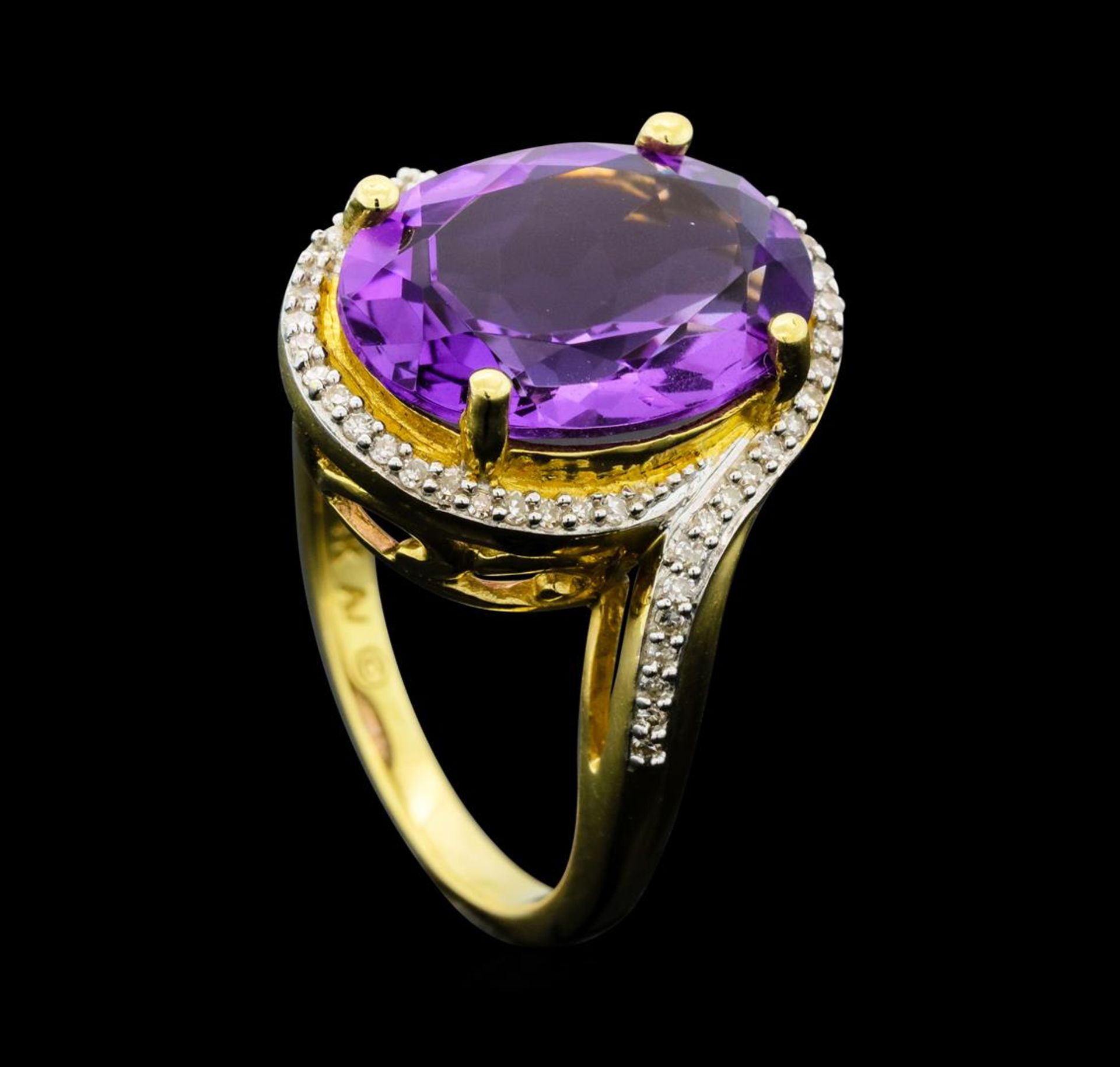4.90 ct Amethyst And Diamond Ring - 14KT Yellow Gold - Image 4 of 5