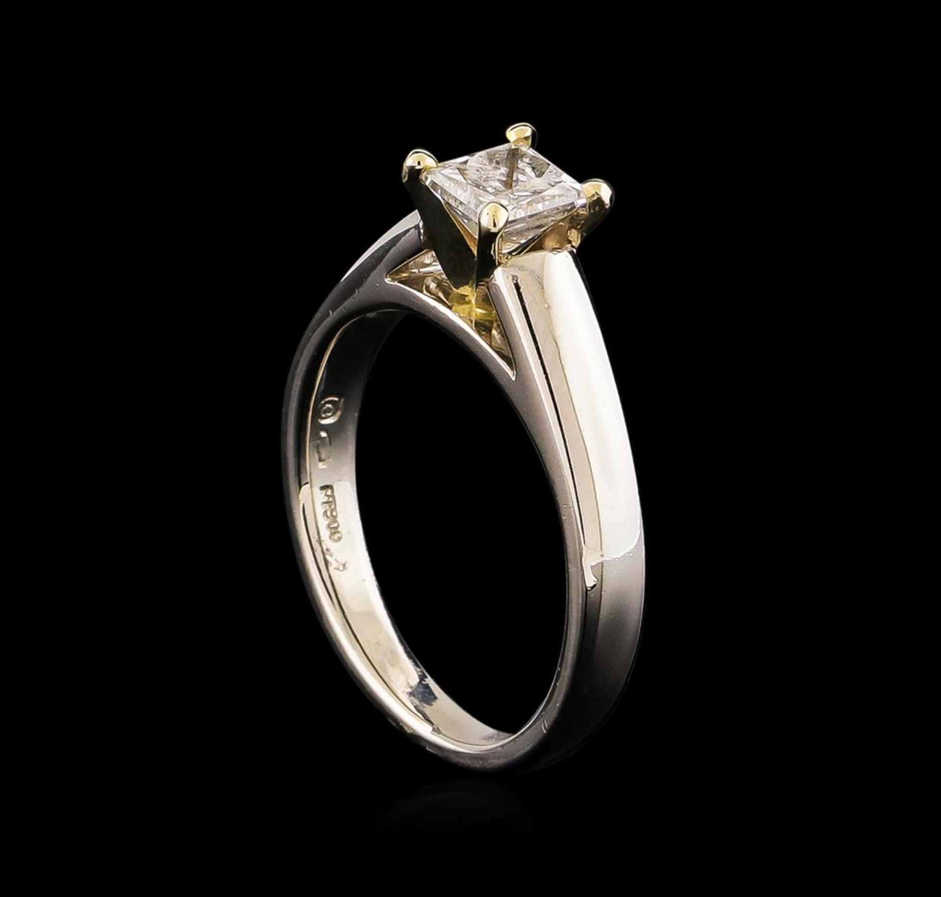 Platinum 0.70 ctw Diamond Ring - Image 4 of 5