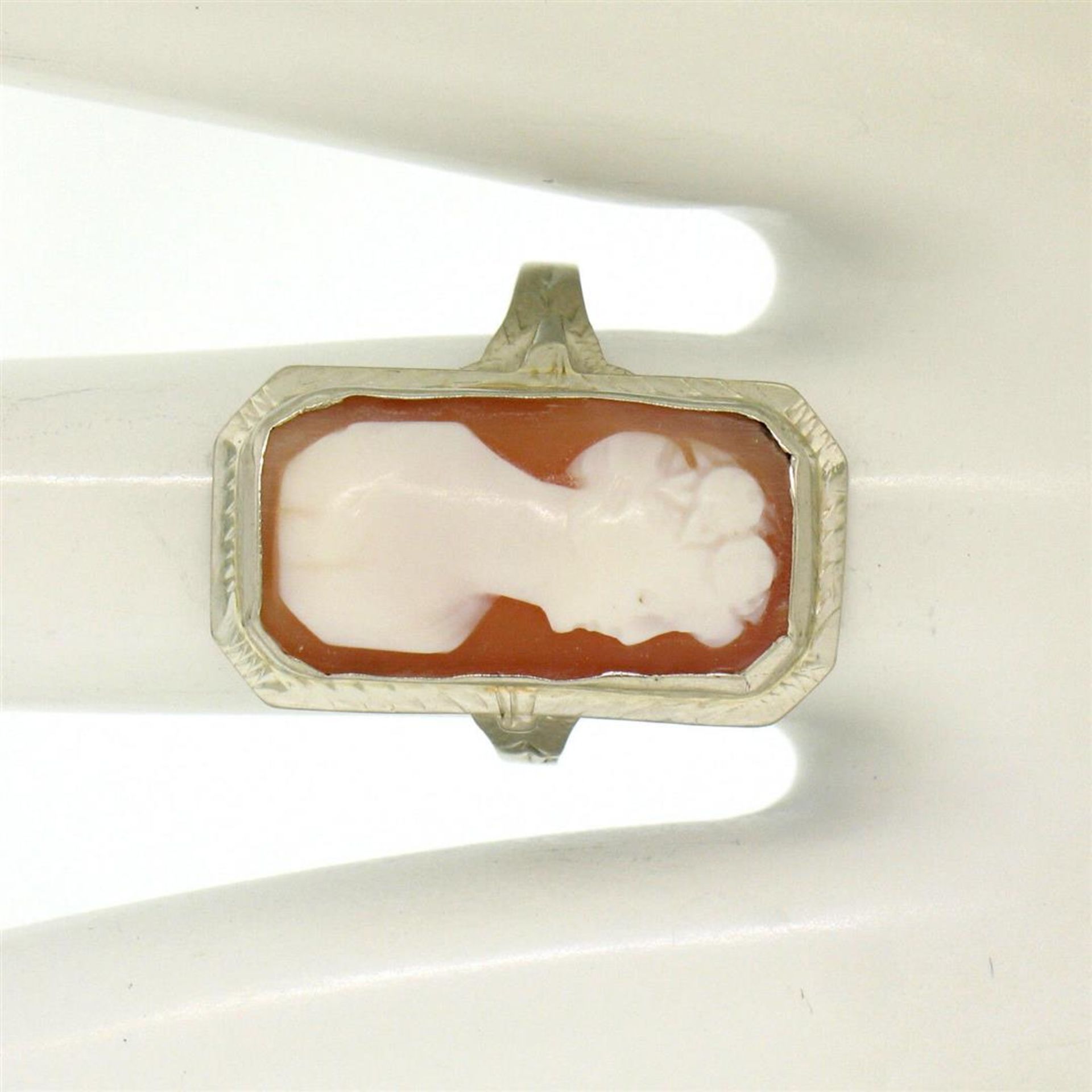 Antique 14kt White Gold Bezel Set Rectangular Carved Shell Cameo Ring - Image 5 of 8