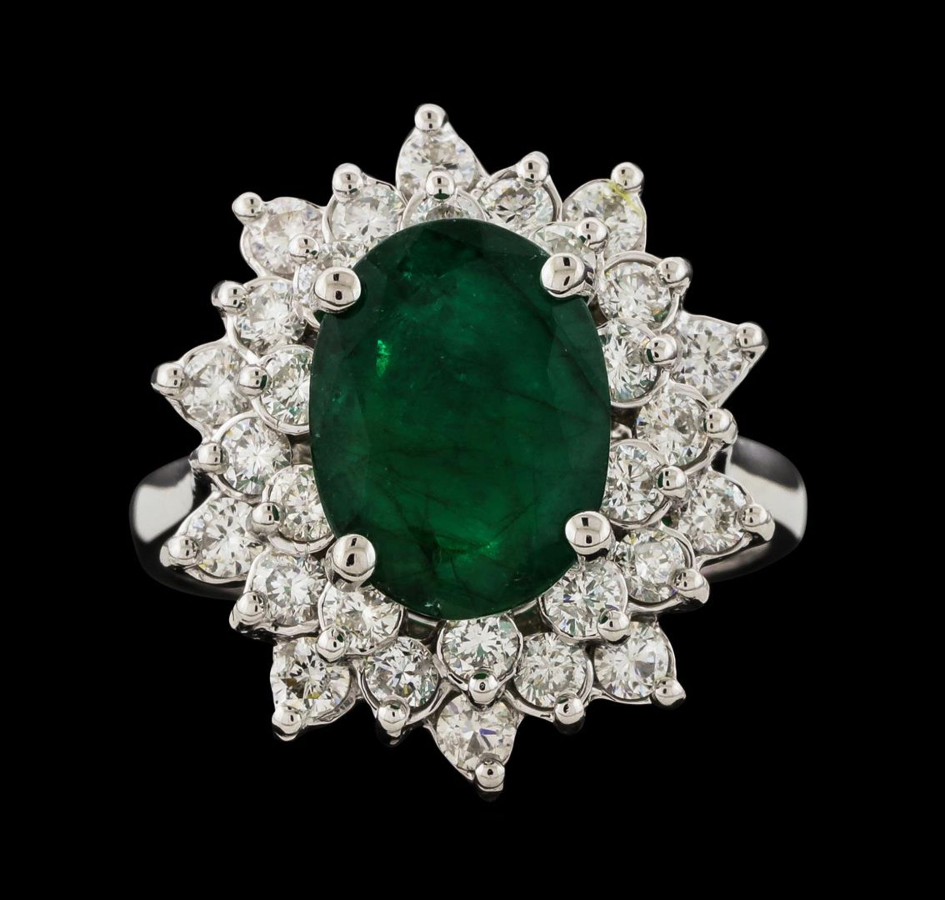 3.30 ctw Emerald and Diamond Ring - 14KT White Gold - Image 2 of 5