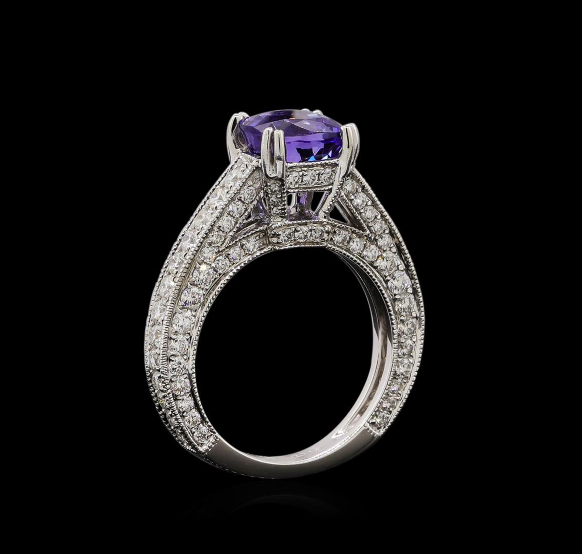 14KT White Gold 1.98 ctw Tanzanite and Diamond Ring - Image 4 of 5