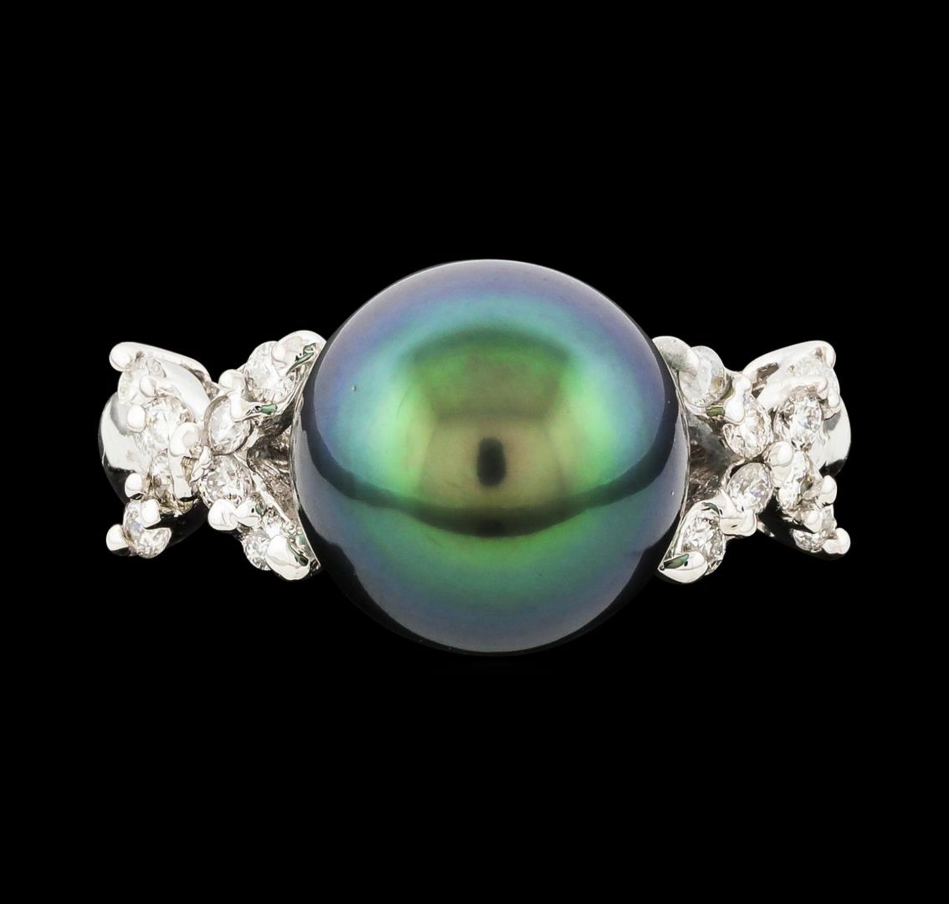 Pearl and Diamond Ring - 14KT White Gold - Image 2 of 4