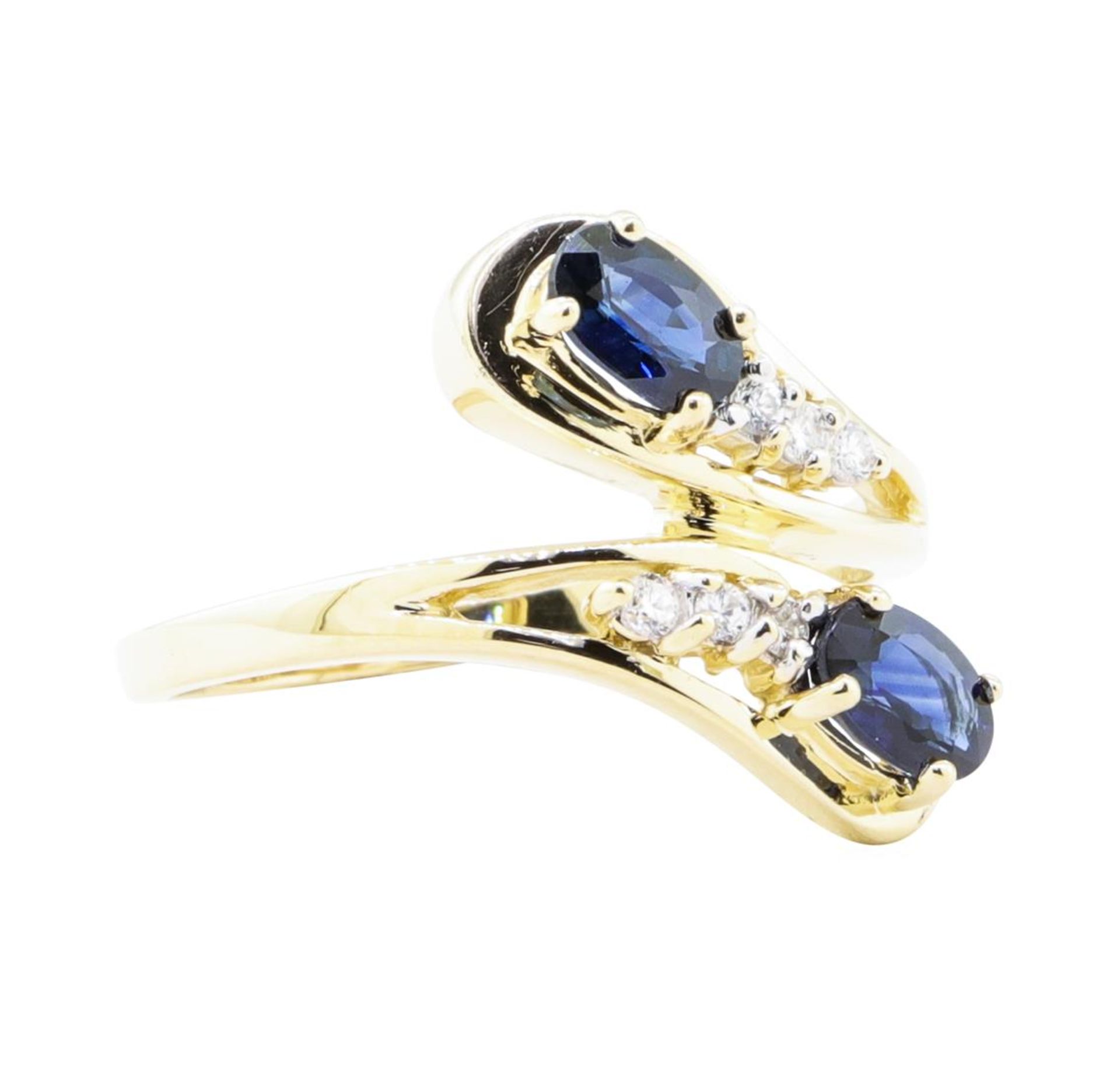 1.30 ctw Sapphire and Diamond Ring - 14KT Yellow Gold