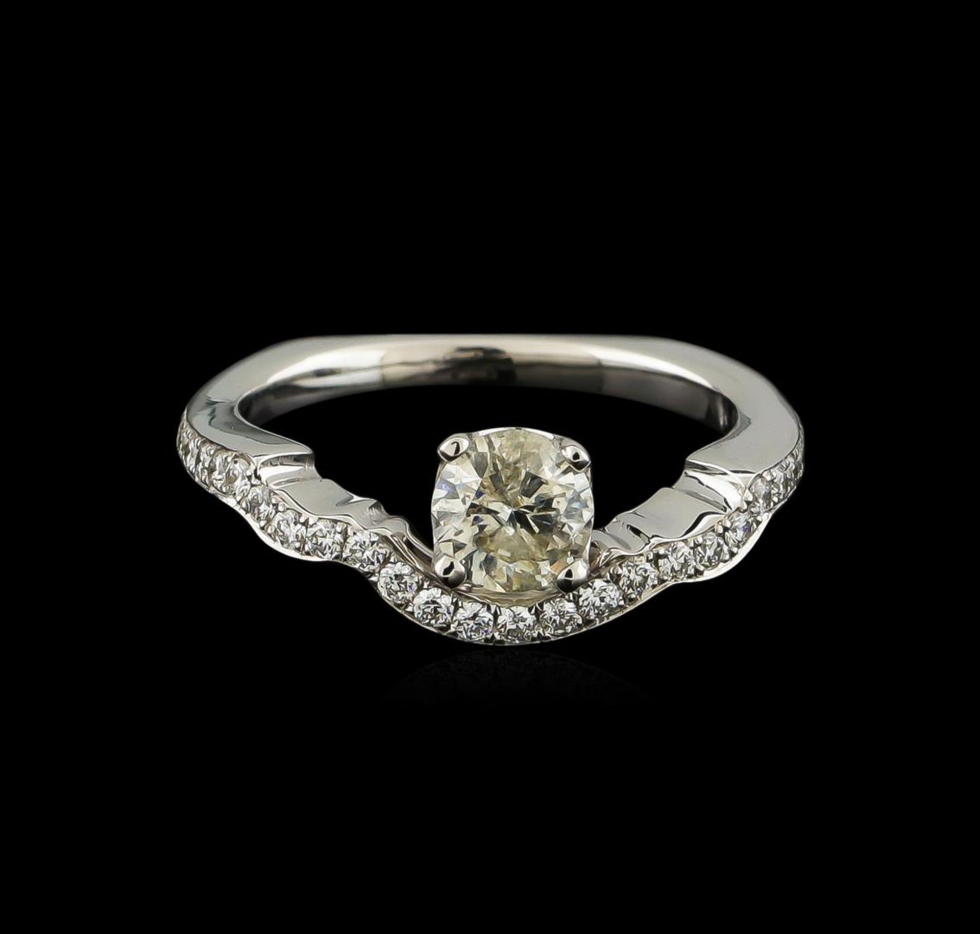 0.70 ctw Diamond Ring - 14KT White Gold - Image 2 of 4