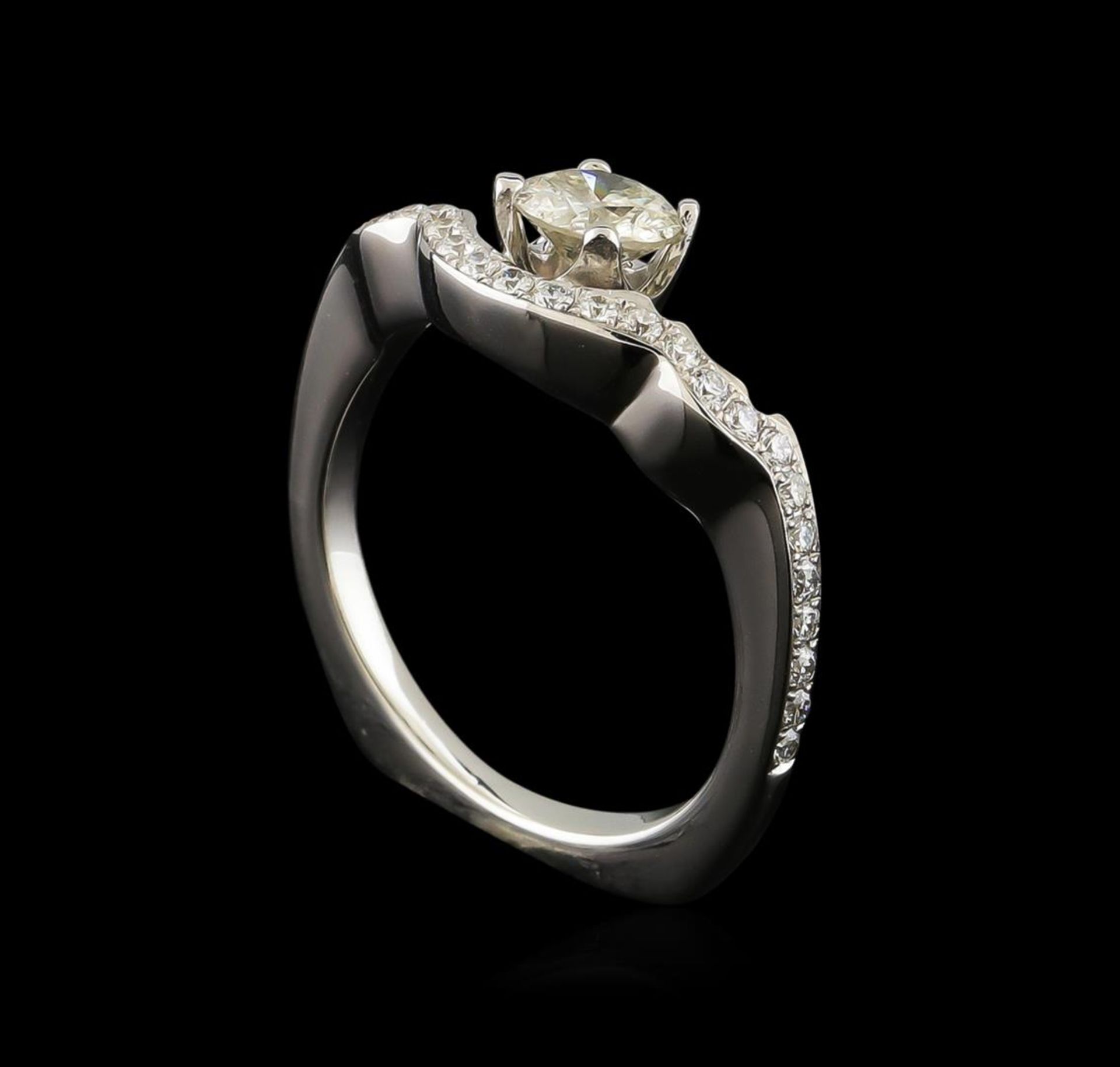 0.70 ctw Diamond Ring - 14KT White Gold - Image 4 of 4