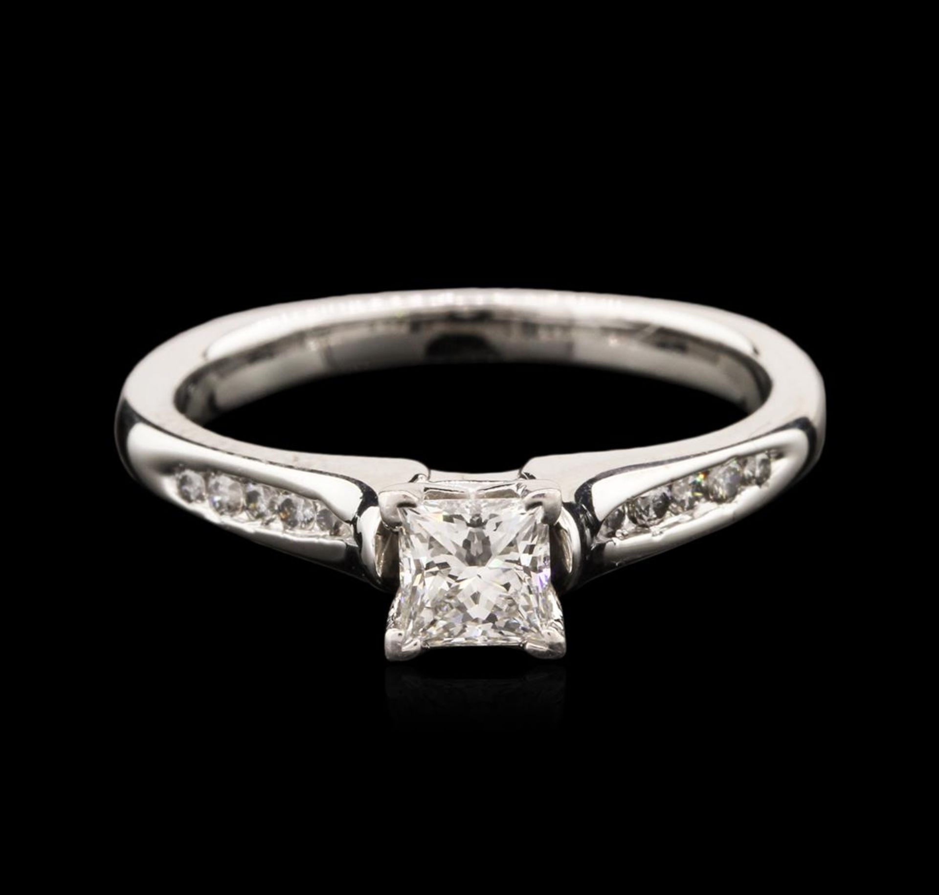 14KT White Gold 0.66 ctw Diamond Ring - Image 2 of 4
