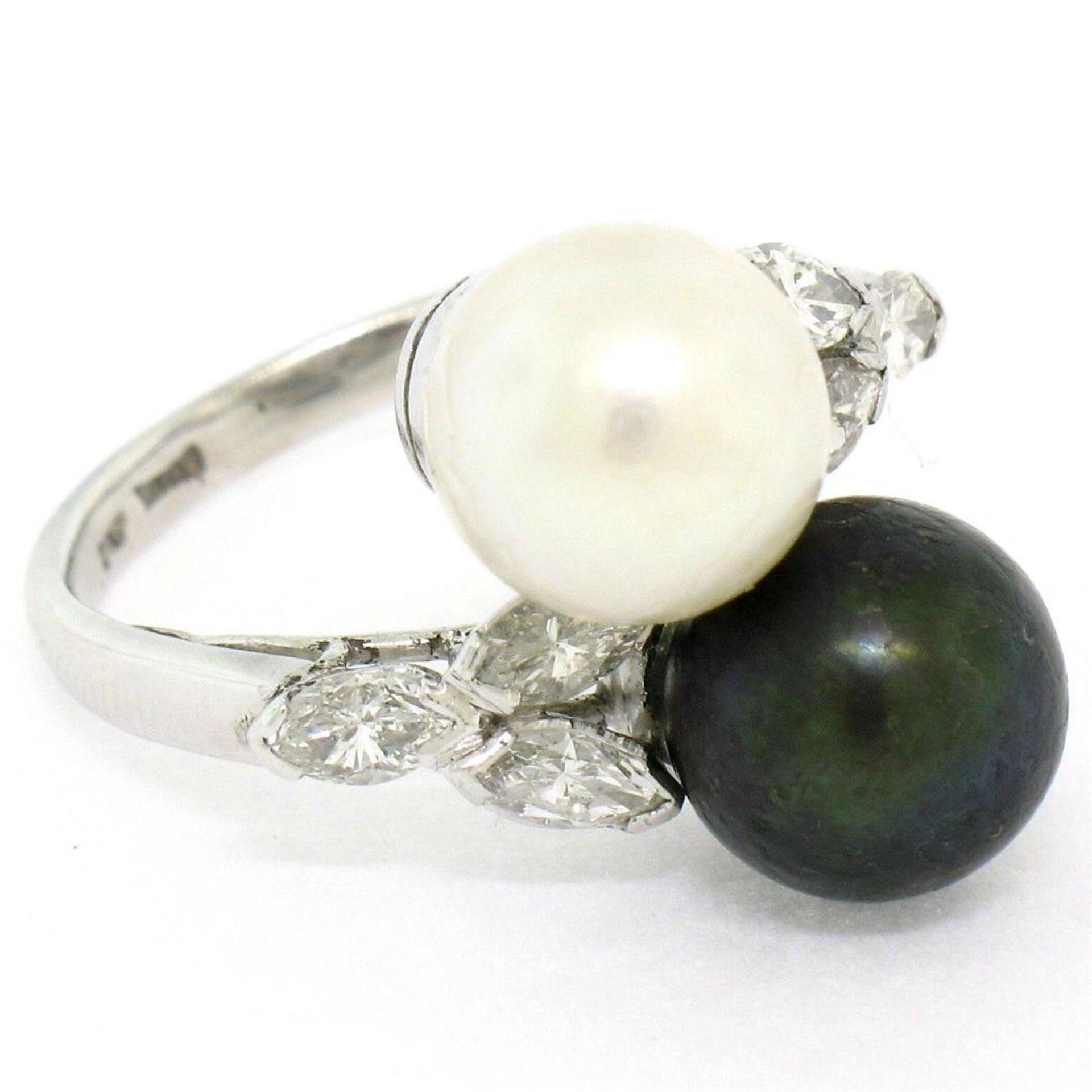 Solid Platinum Tahitian Black White Pearl Marquise Diamond Bypass Cocktail Ring - Image 6 of 8
