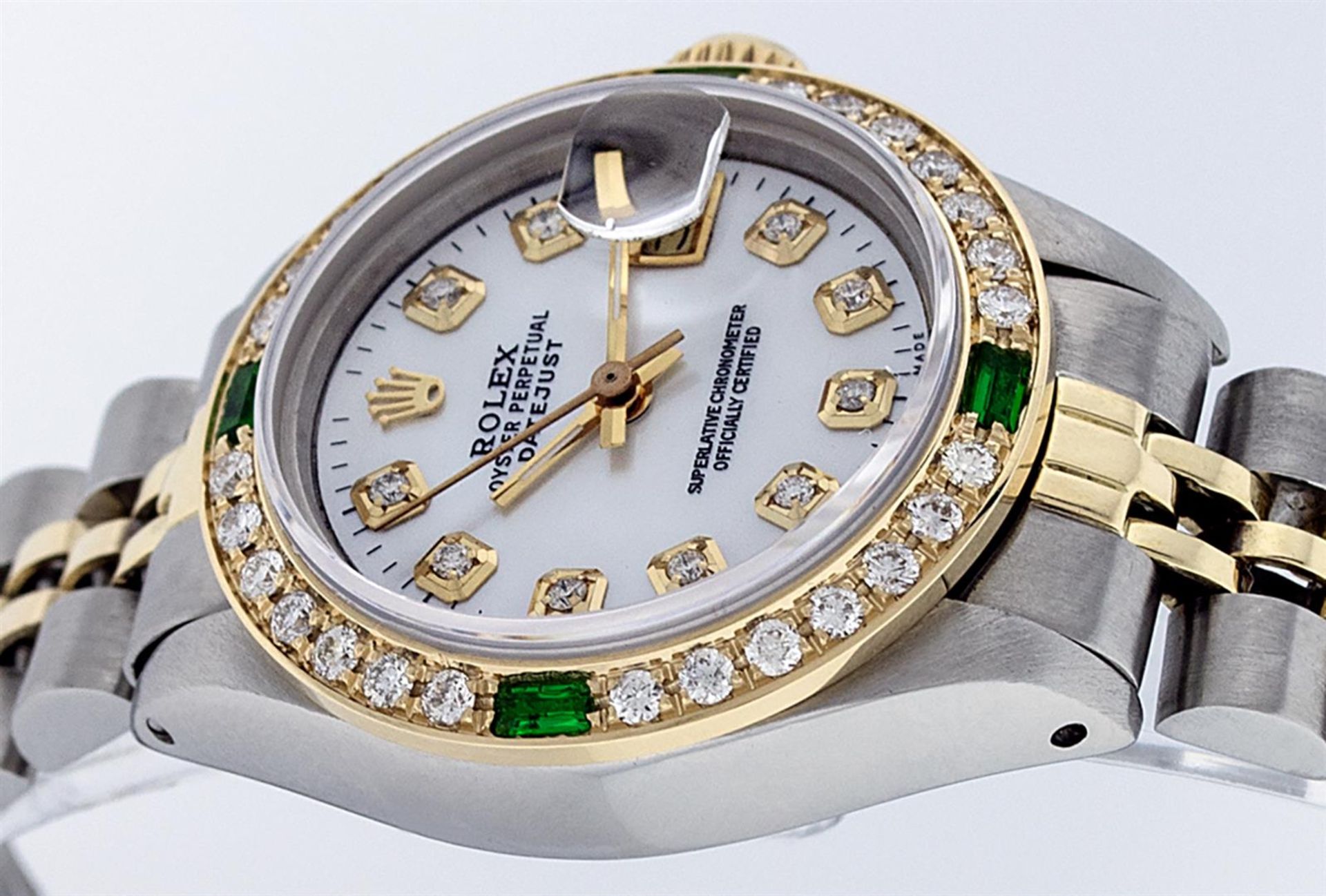 Rolex Ladies 2T White Diamond & Emerald Oyster Perpetual Datejust Wristwatch - Image 3 of 9