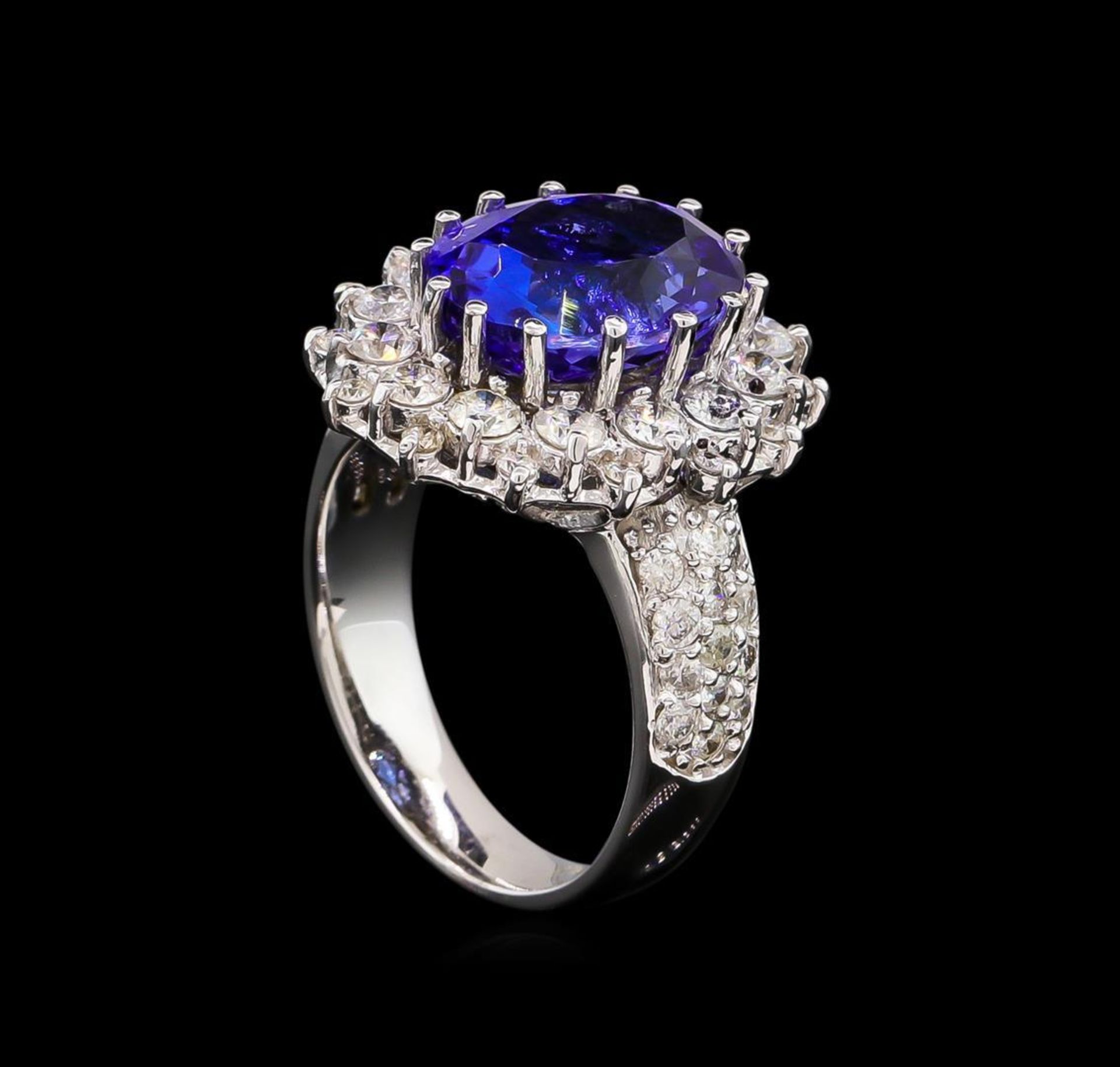 14KT White Gold 5.17 ctw Tanzanite and Diamond Ring - Image 4 of 5