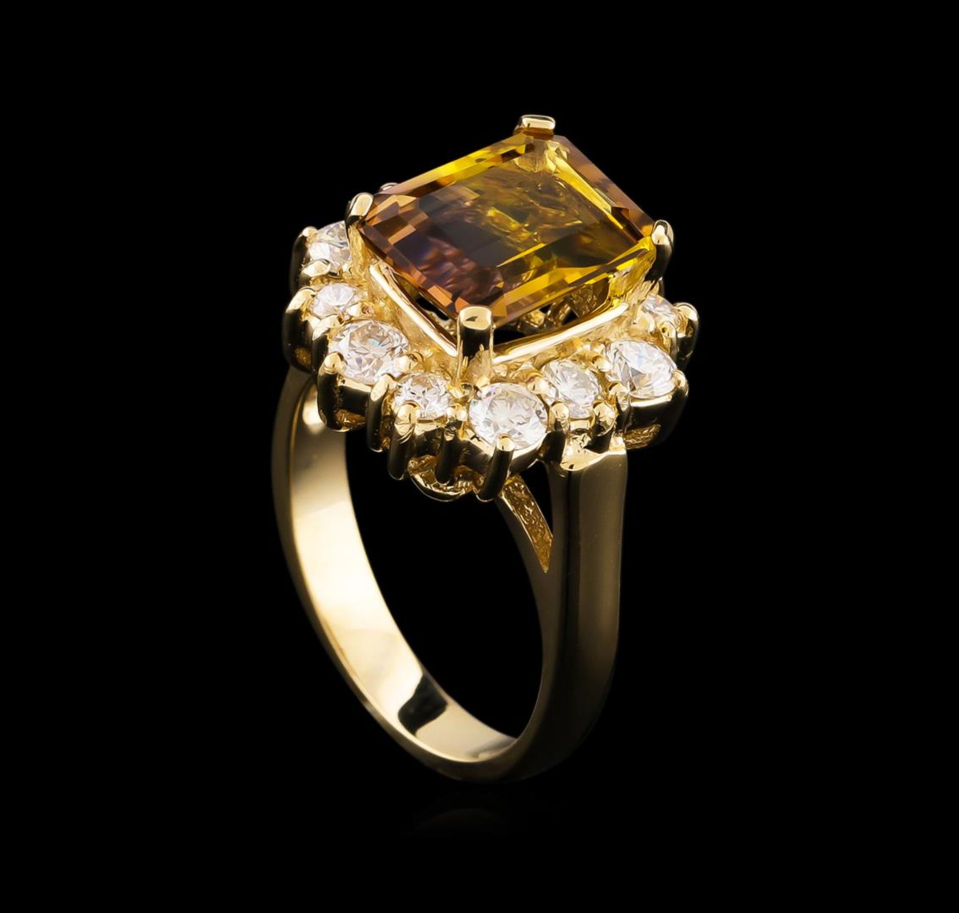 2.65ct Ametrine and Diamond Ring - 14KT Yellow Gold - Image 4 of 6
