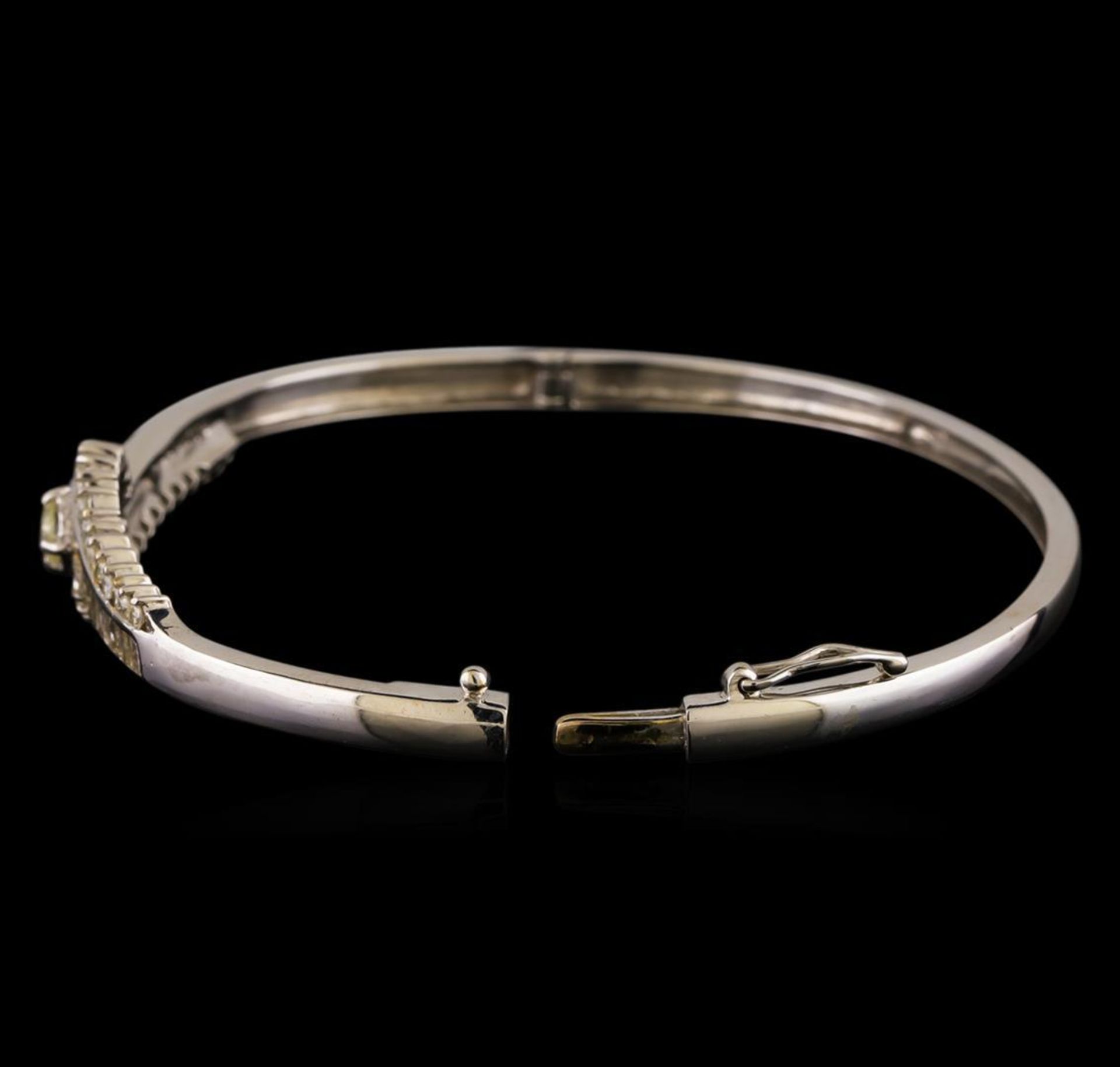 1.17 ctw Diamond Bangle Bracelet - 14KT White Gold - Image 3 of 4