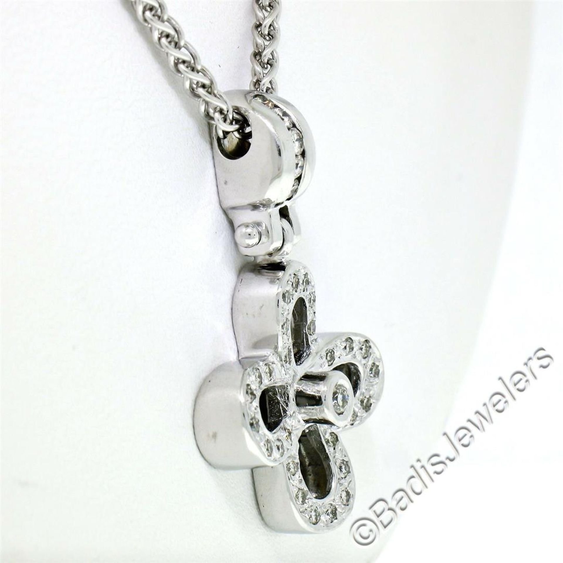 14kt White Gold 0.44ctw Diamond Open Flower Pendant Necklace - Image 4 of 8