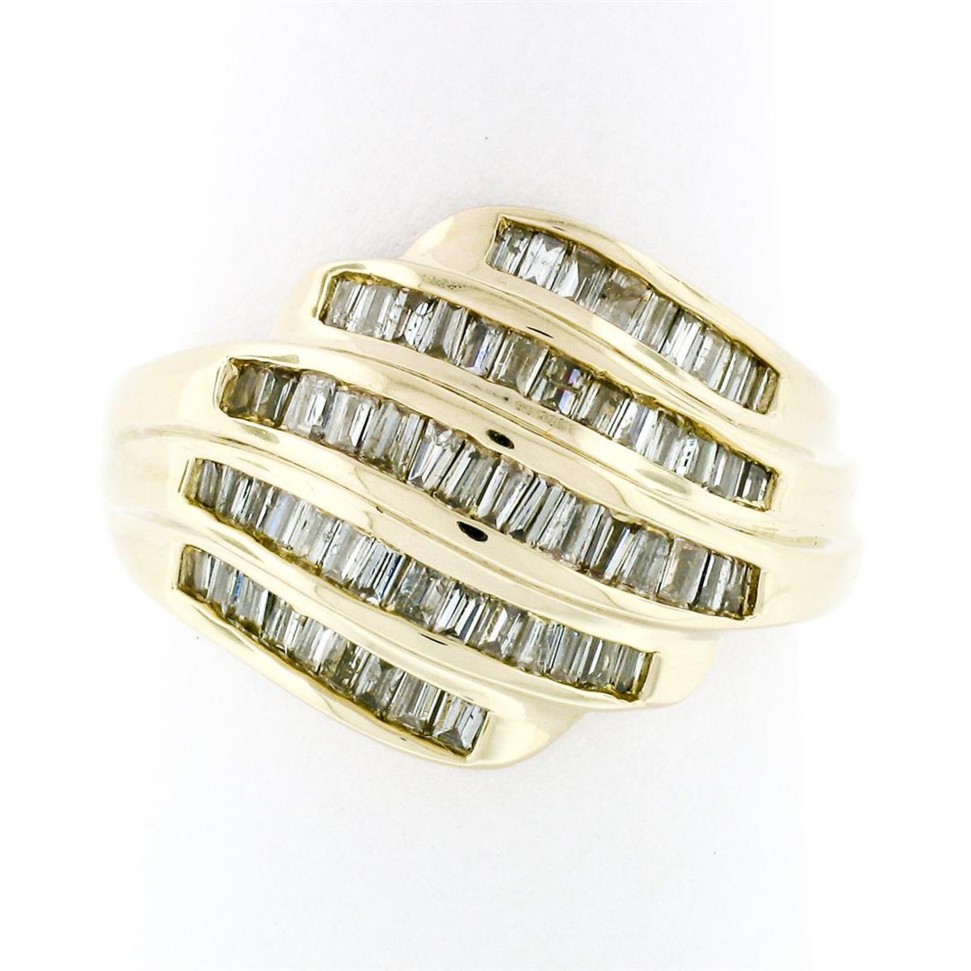 14k Yellow Gold 1.15ctw 5 Channel Baguette Diamond Wide Tiered Swirl Band Ring - Image 4 of 9
