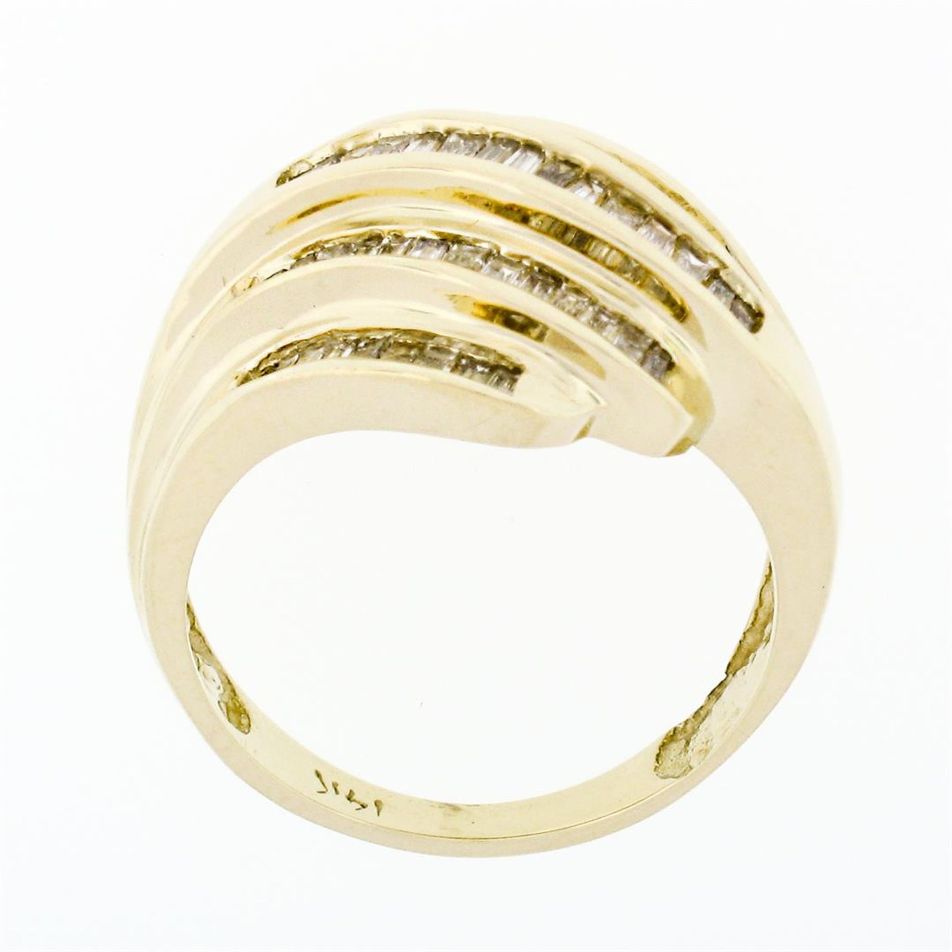 14k Yellow Gold 1.15ctw 5 Channel Baguette Diamond Wide Tiered Swirl Band Ring - Image 8 of 9