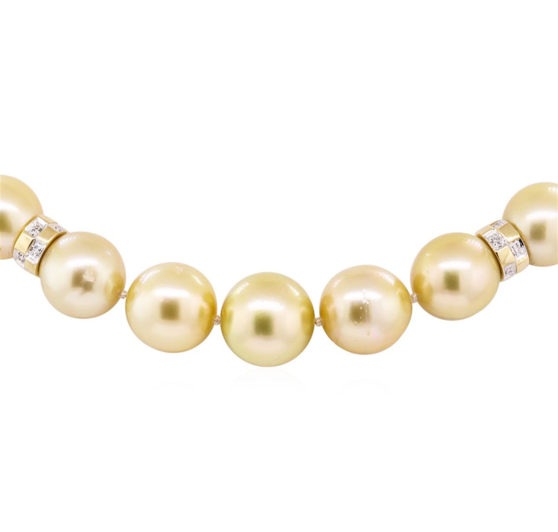 0.80 ctw Diamond and South Sea Pearl Necklace - 14KT Yellow Gold - Image 2 of 4