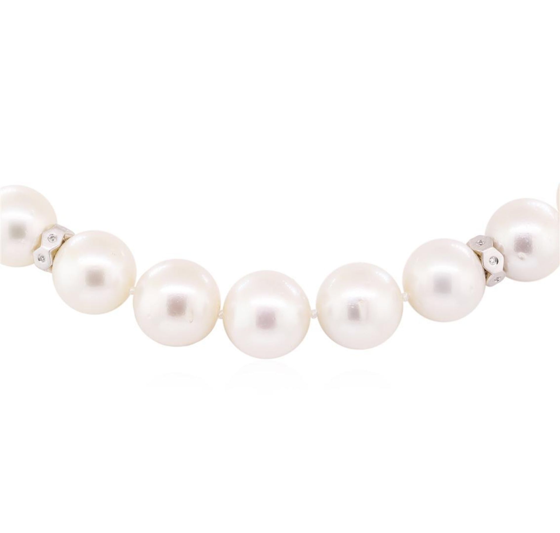 0.71 ctw Diamond and South Sea Pearl Necklace - 14KT White Gold - Image 2 of 4