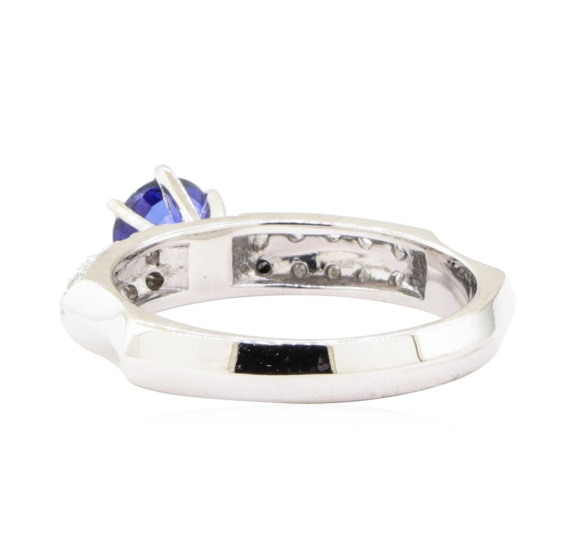 0.95 ctw Sapphire And Diamond Ring - 18KT White Gold - Image 3 of 5