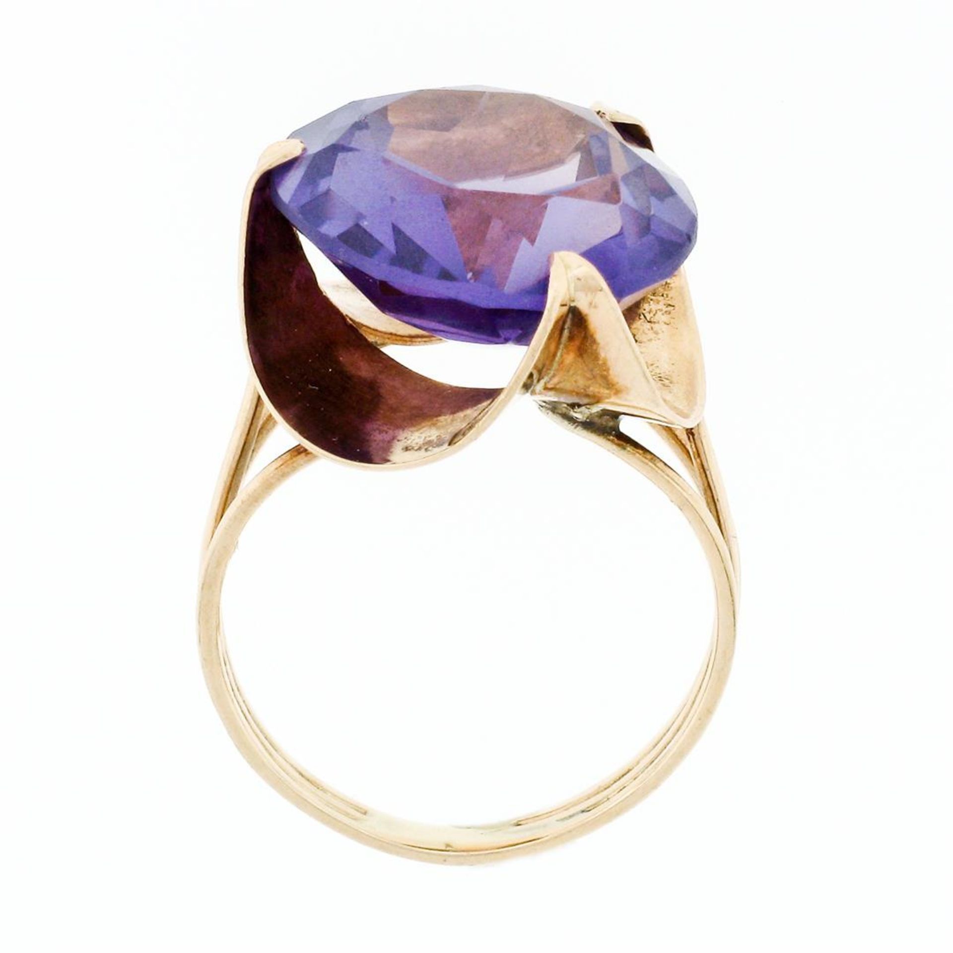 Retro Vintage Handmade 14k Rose Gold 13.7mm Synthetic Alexandrite Solitaire Ring - Image 8 of 8