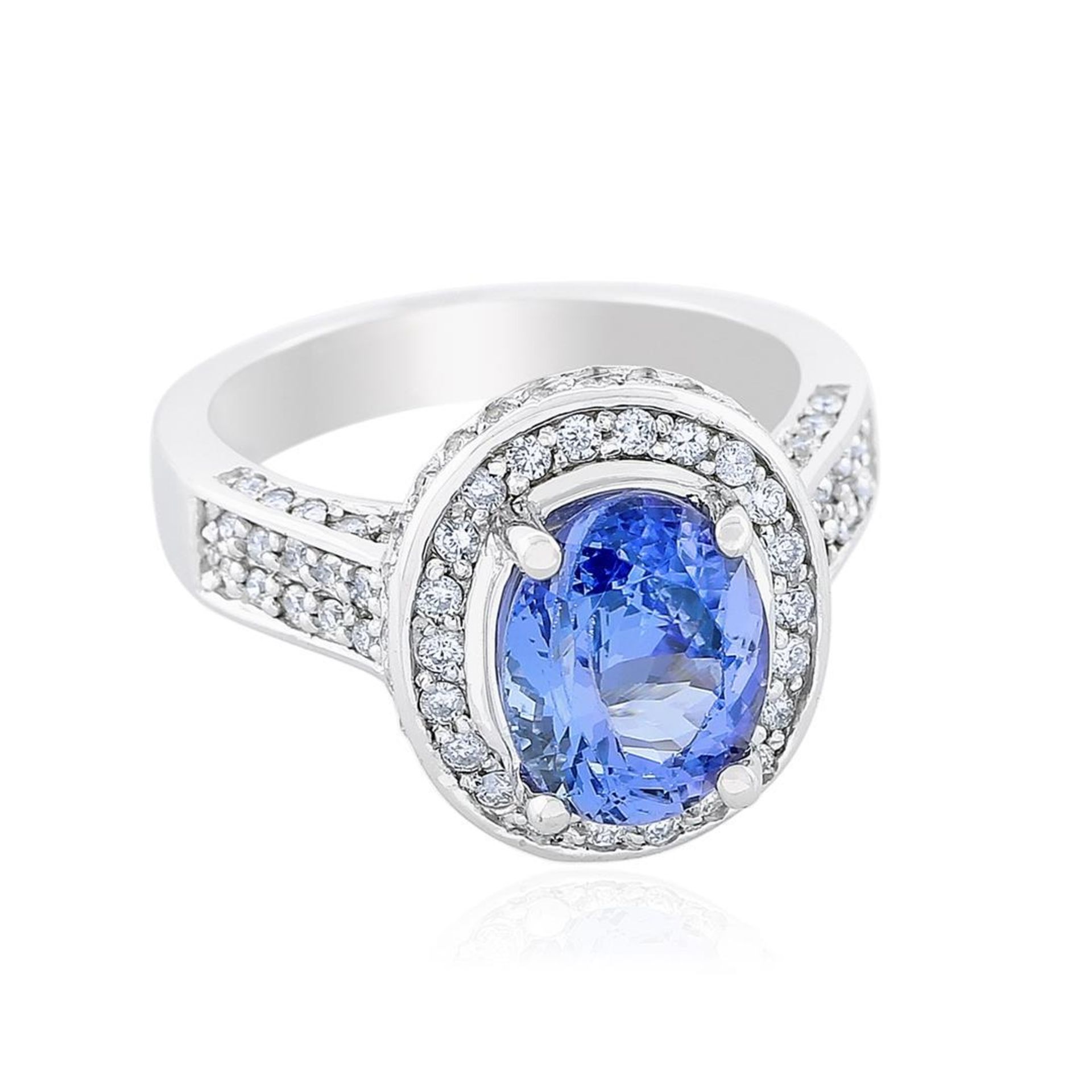 14KT White Gold 2.81ct Tanzanite and Diamond Ring - Image 2 of 3