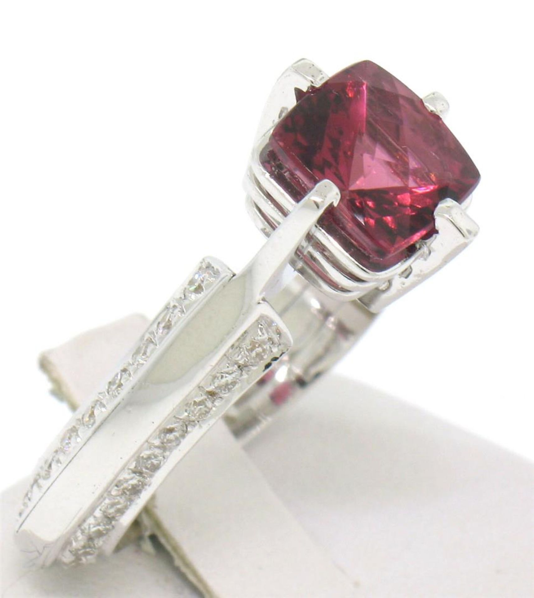 18k White Gold Cushion Rubellite Tourmaline Ring w/ 0.79ctw Pave Fine Diamonds - Image 4 of 7