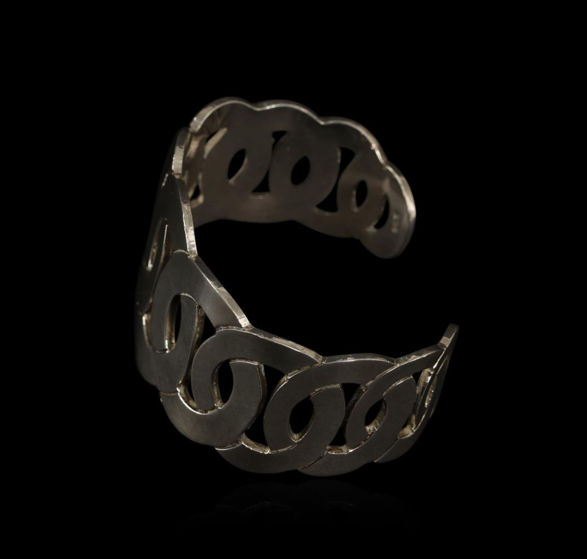 Classic Sterling Silver Cuff Bracelet - Image 3 of 3