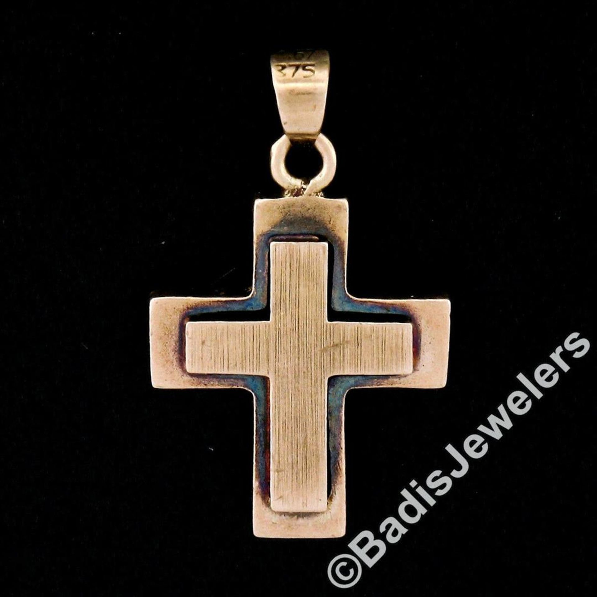 Victorian 8kt Rose Gold Reversible Brushed Finish Cross Pendant - Image 2 of 5