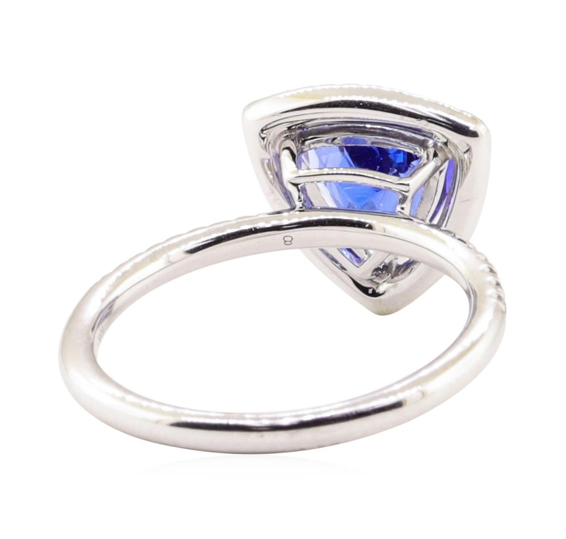 2.03ct Tanzanite and Diamond Ring - 18KT White Gold - Image 3 of 5