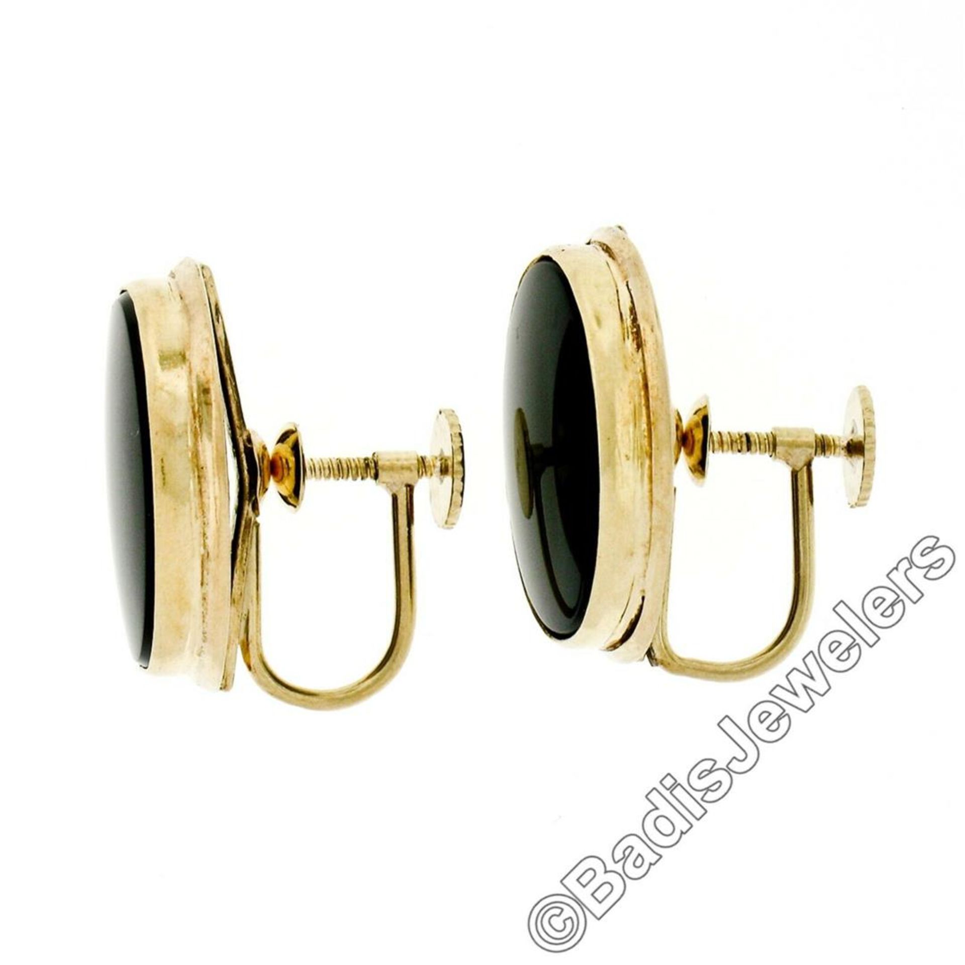 Vintage 14kt Yellow Gold Bezel Set Oval Black Onyx Button Screw-On Earrings - Image 3 of 4