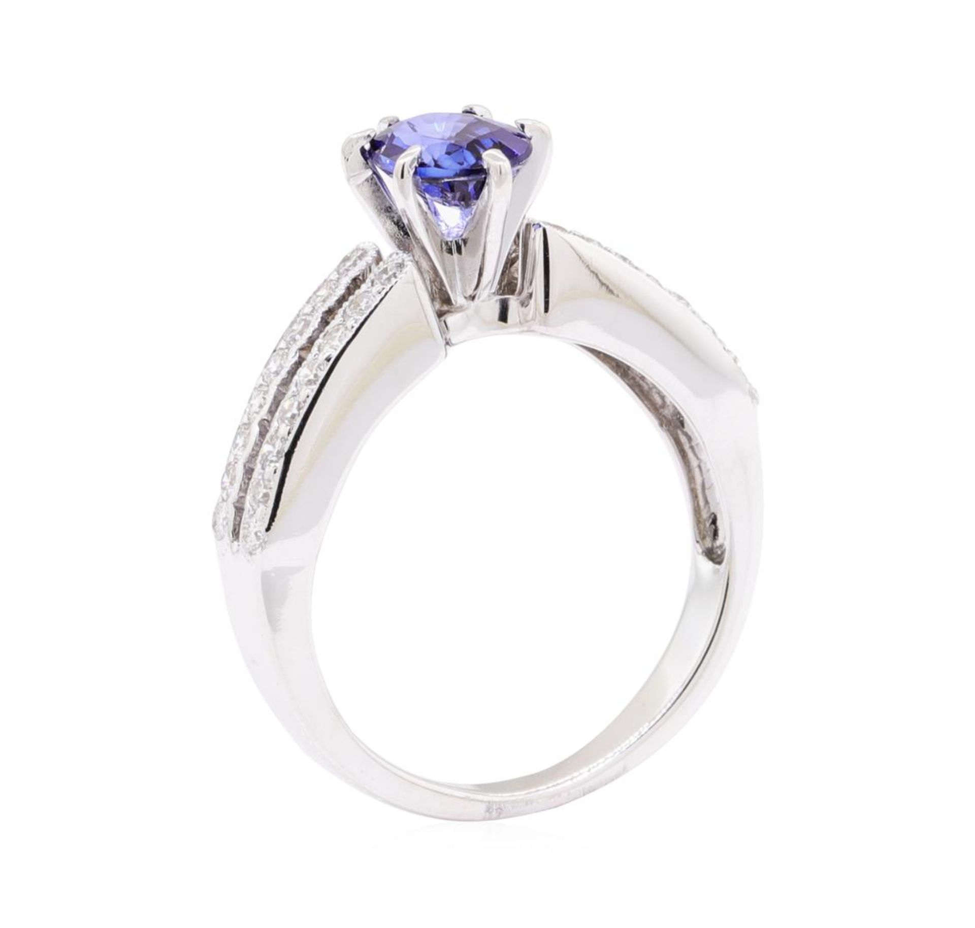 0.88ct Sapphire and Diamond Ring - 18KT White Gold - Image 4 of 4