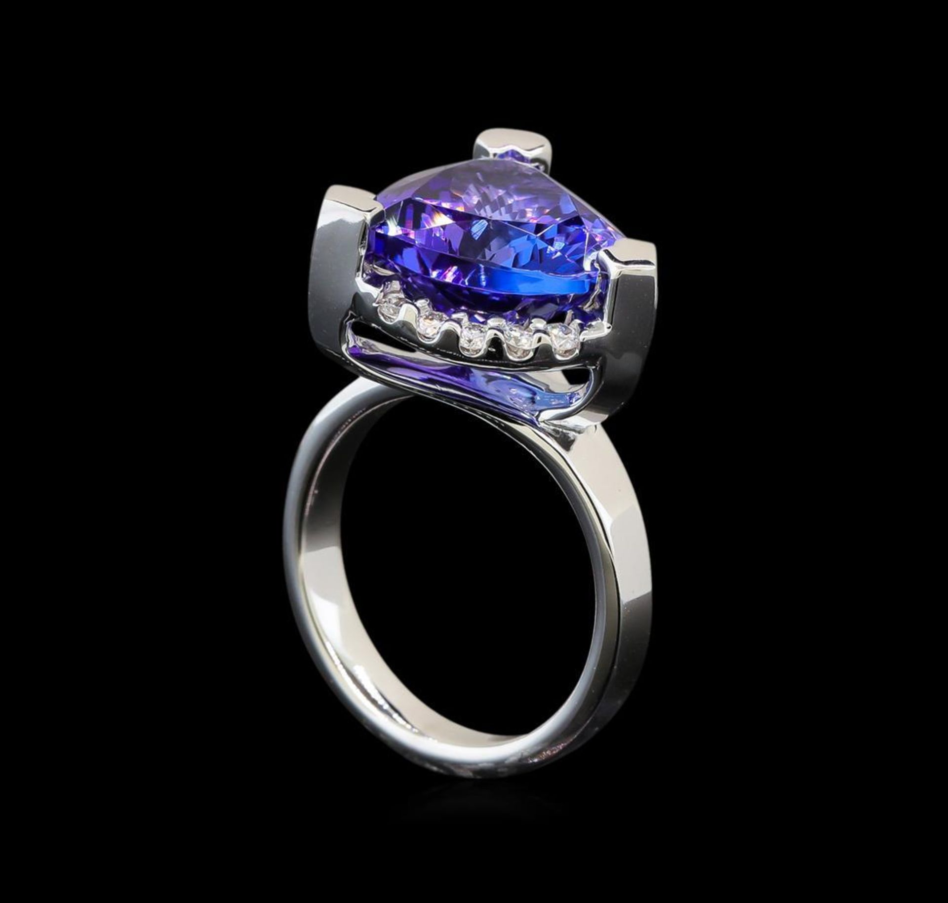 GIA Cert 8.52 ctw Tanzanite and Diamond Ring - 14KT White Gold - Image 4 of 6