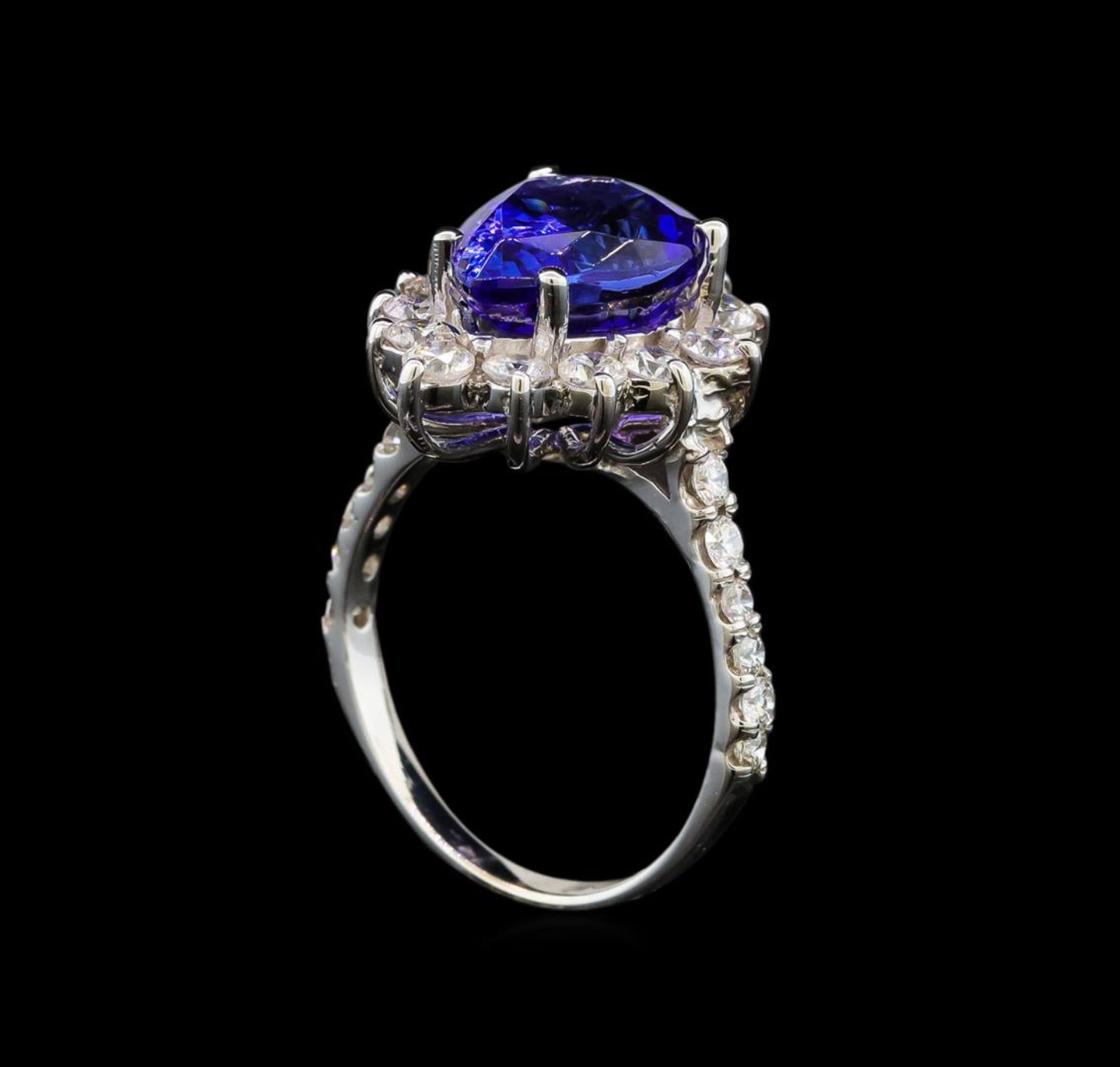 14KT White Gold 4.48 ctw Tanzanite and Diamond Ring - Image 4 of 5